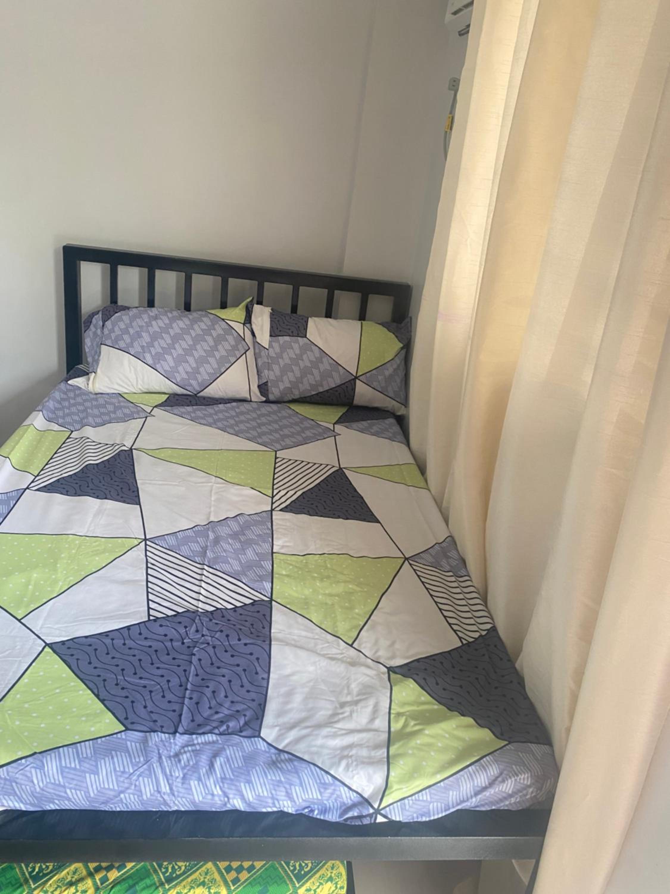 Deluxe Room (2 Adults + 1 Child)
