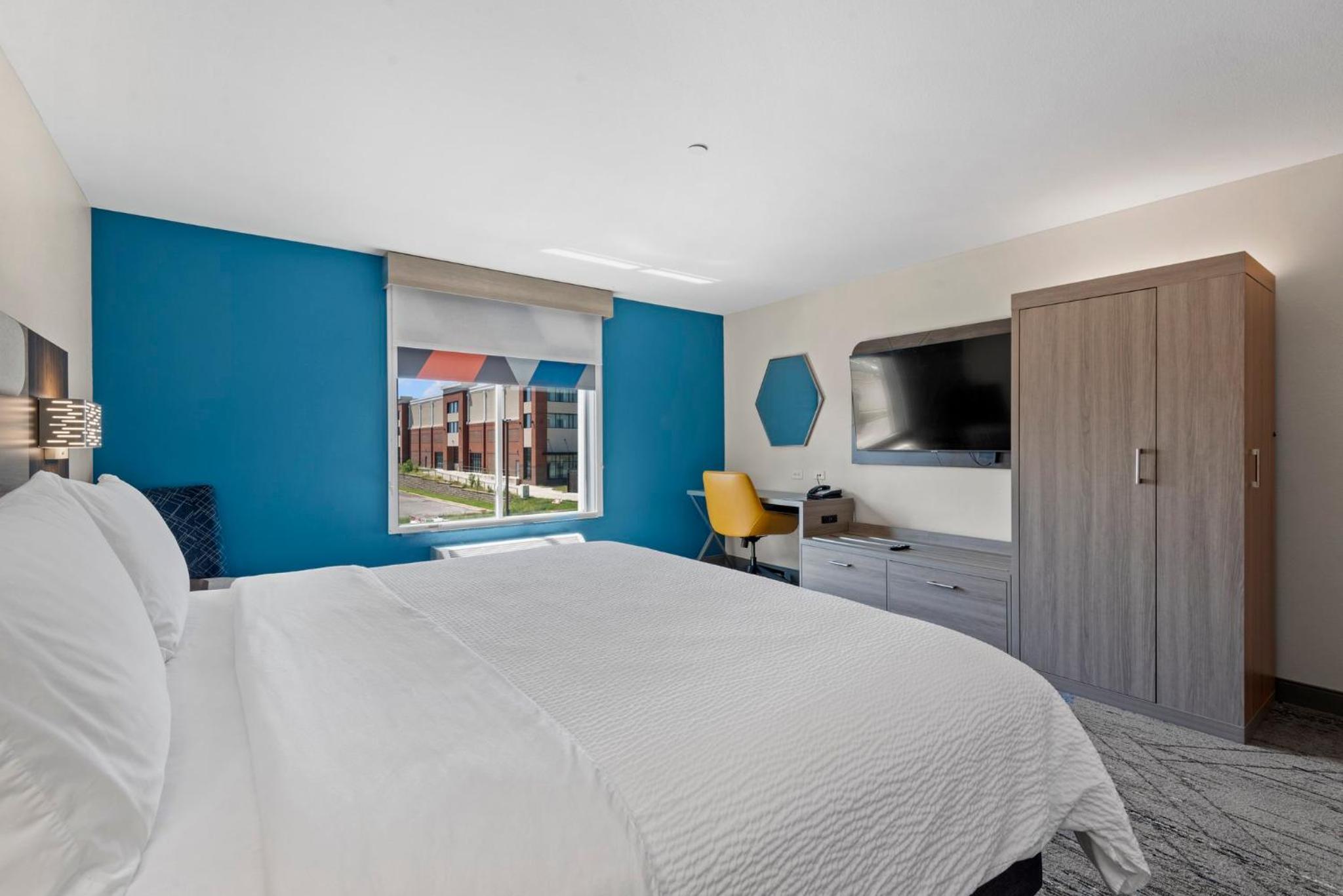 Standard Room - Photo 11