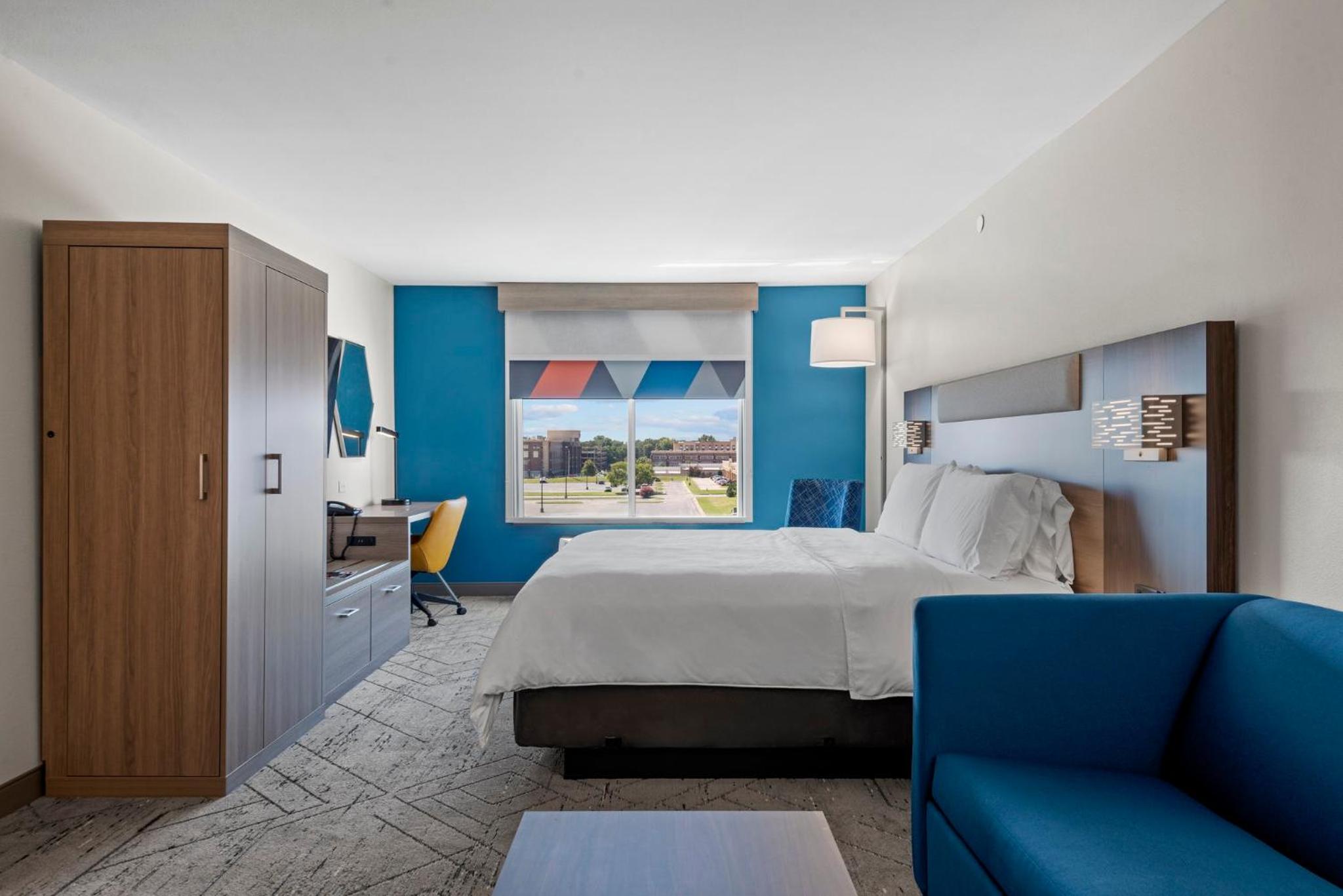 King Suite - Photo 4