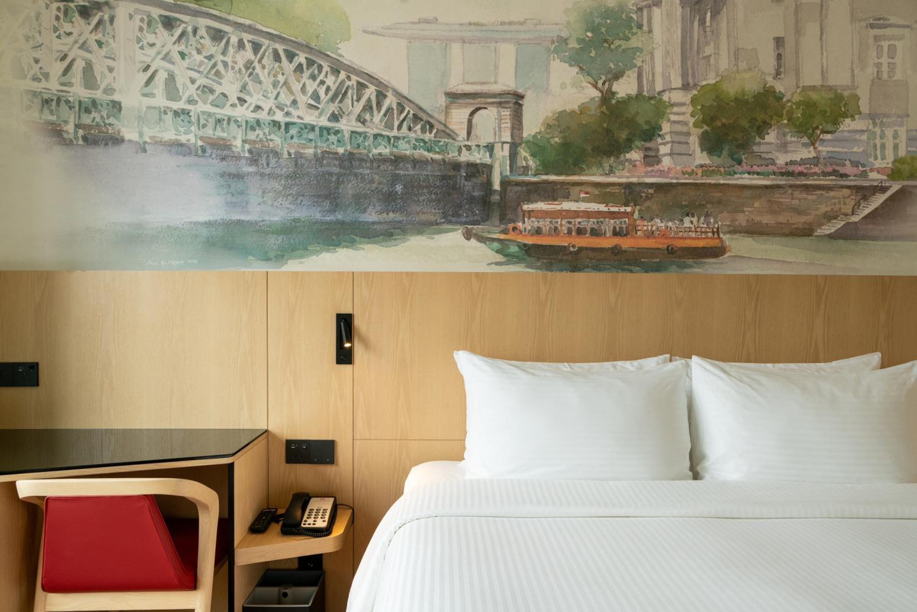 Superior Queen Room, 1 Queen Bed photo 1