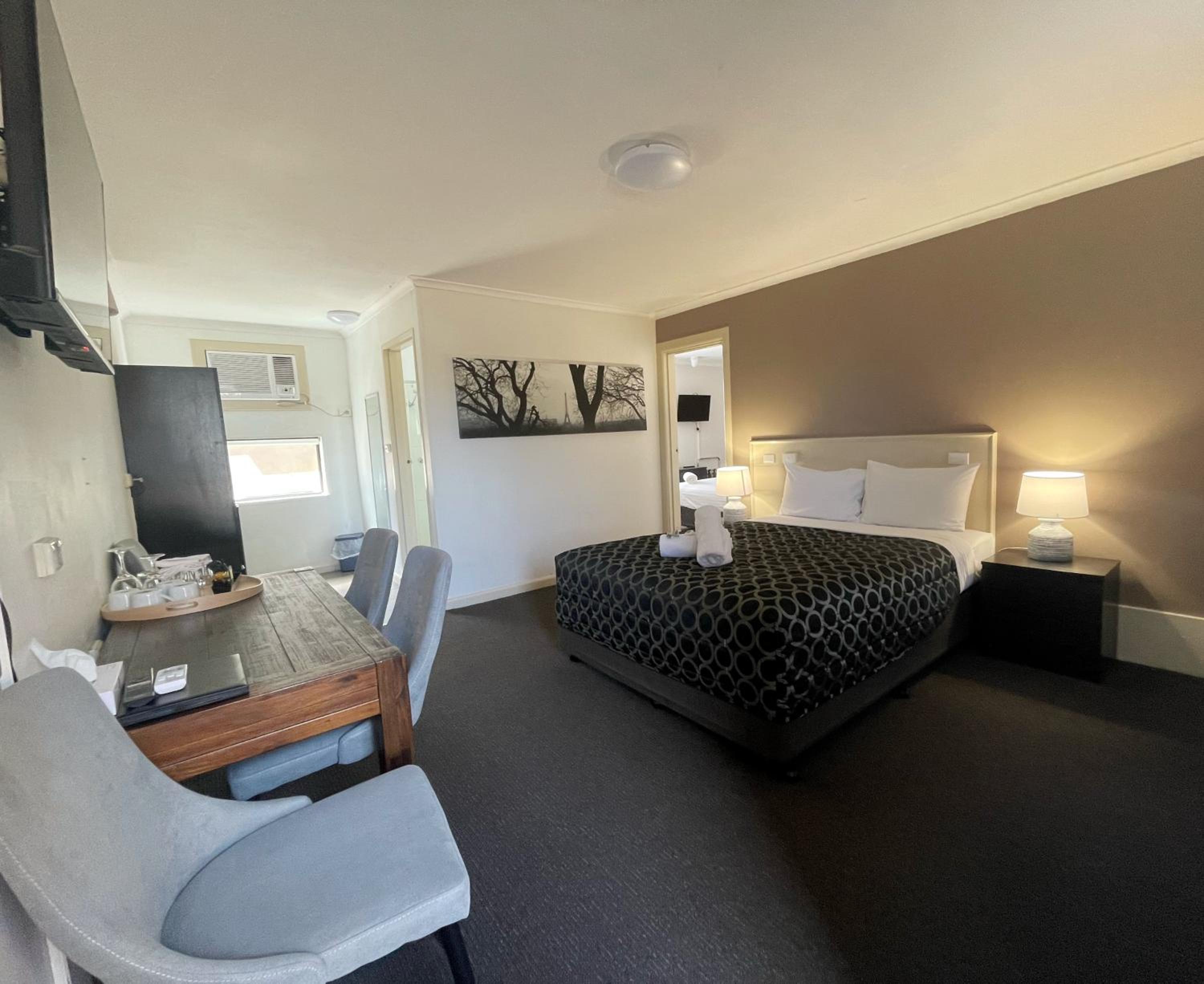 Family Suite (4 Adults) photo 1