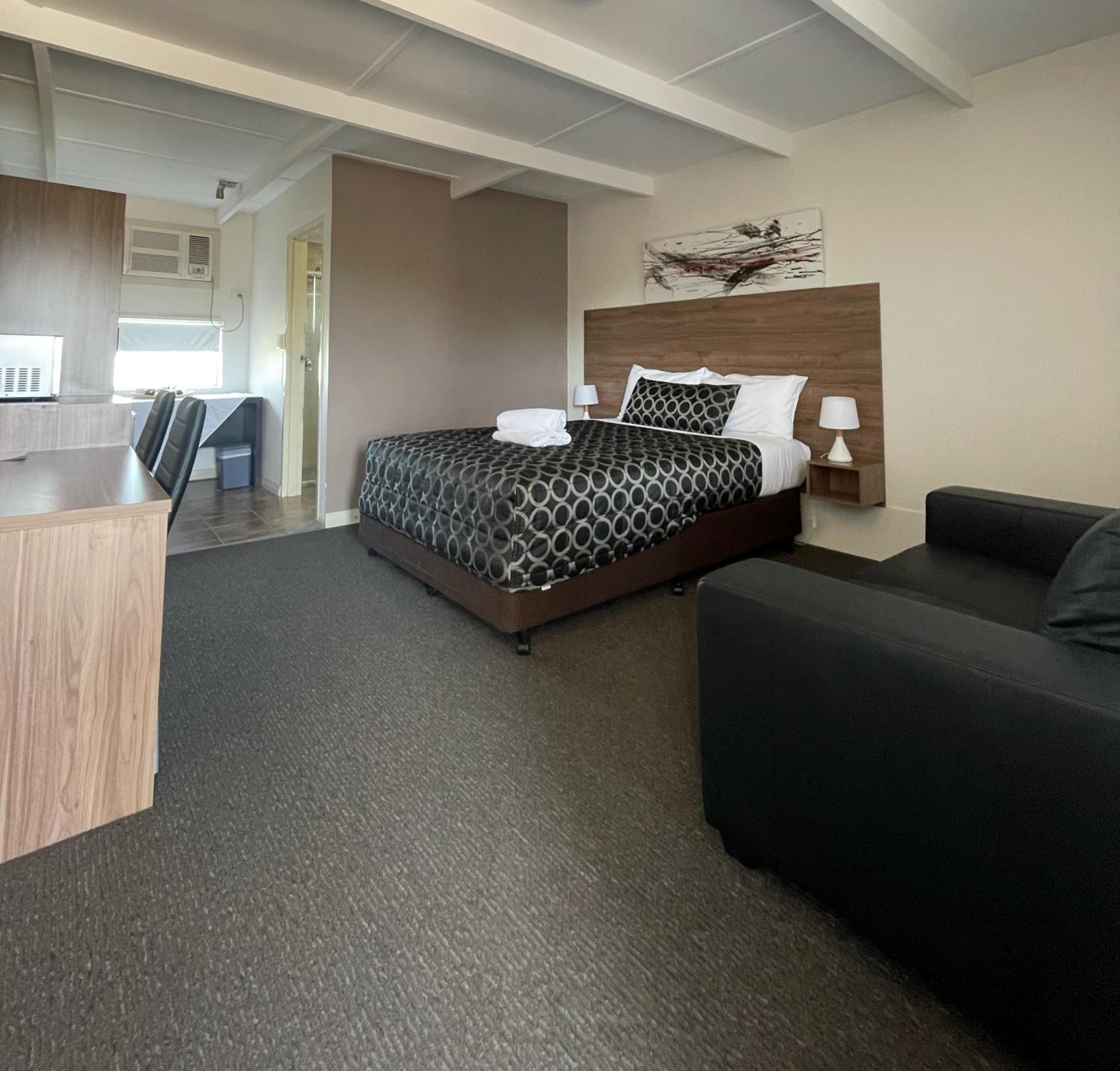 Deluxe Queen Room photo 1
