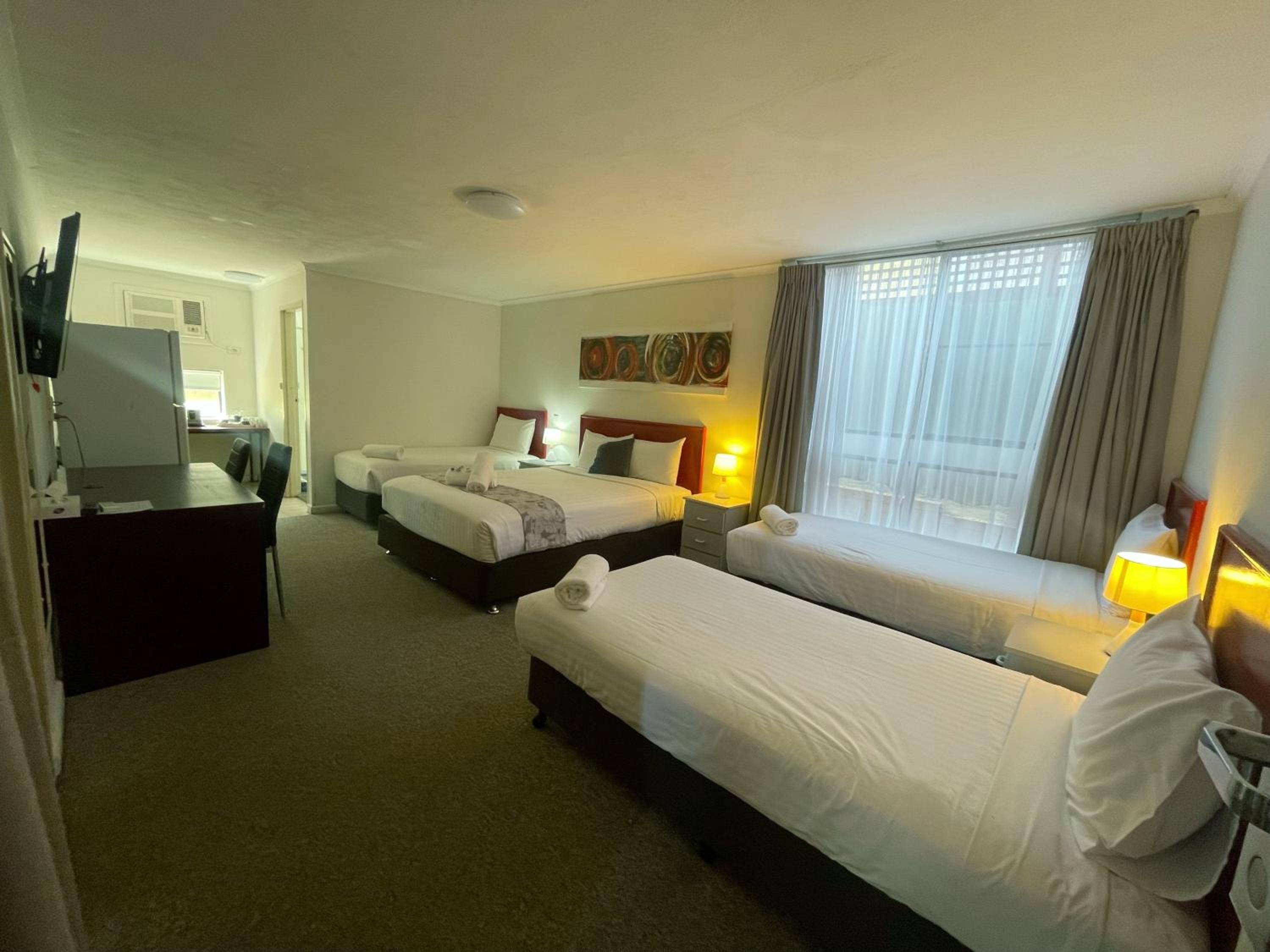 Family Suite (7 Adults)  photo 1