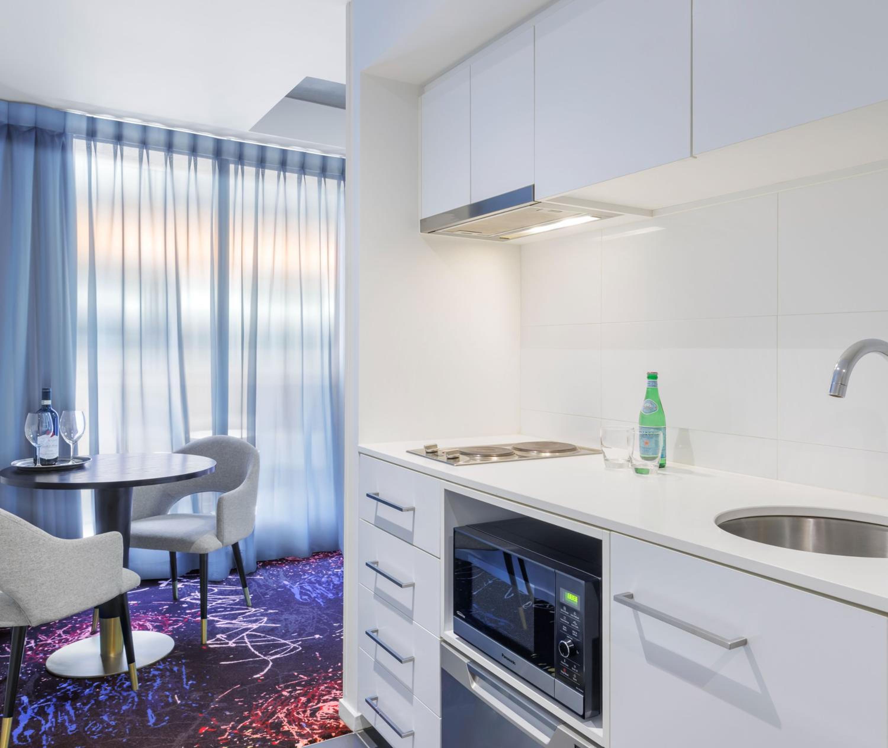 One Bedroom Executive - Photo 16