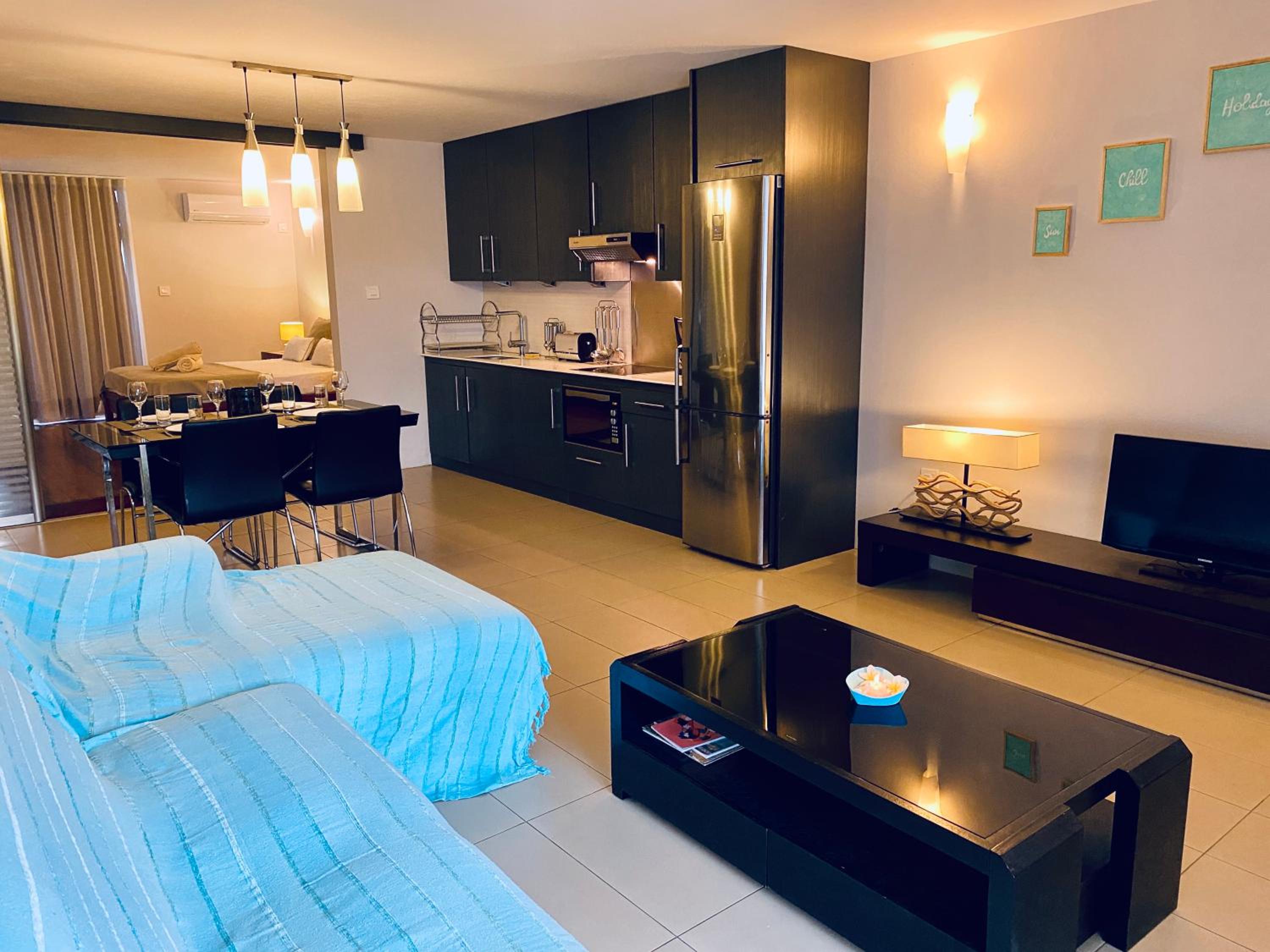 One-Bedroom Apartment photo 2