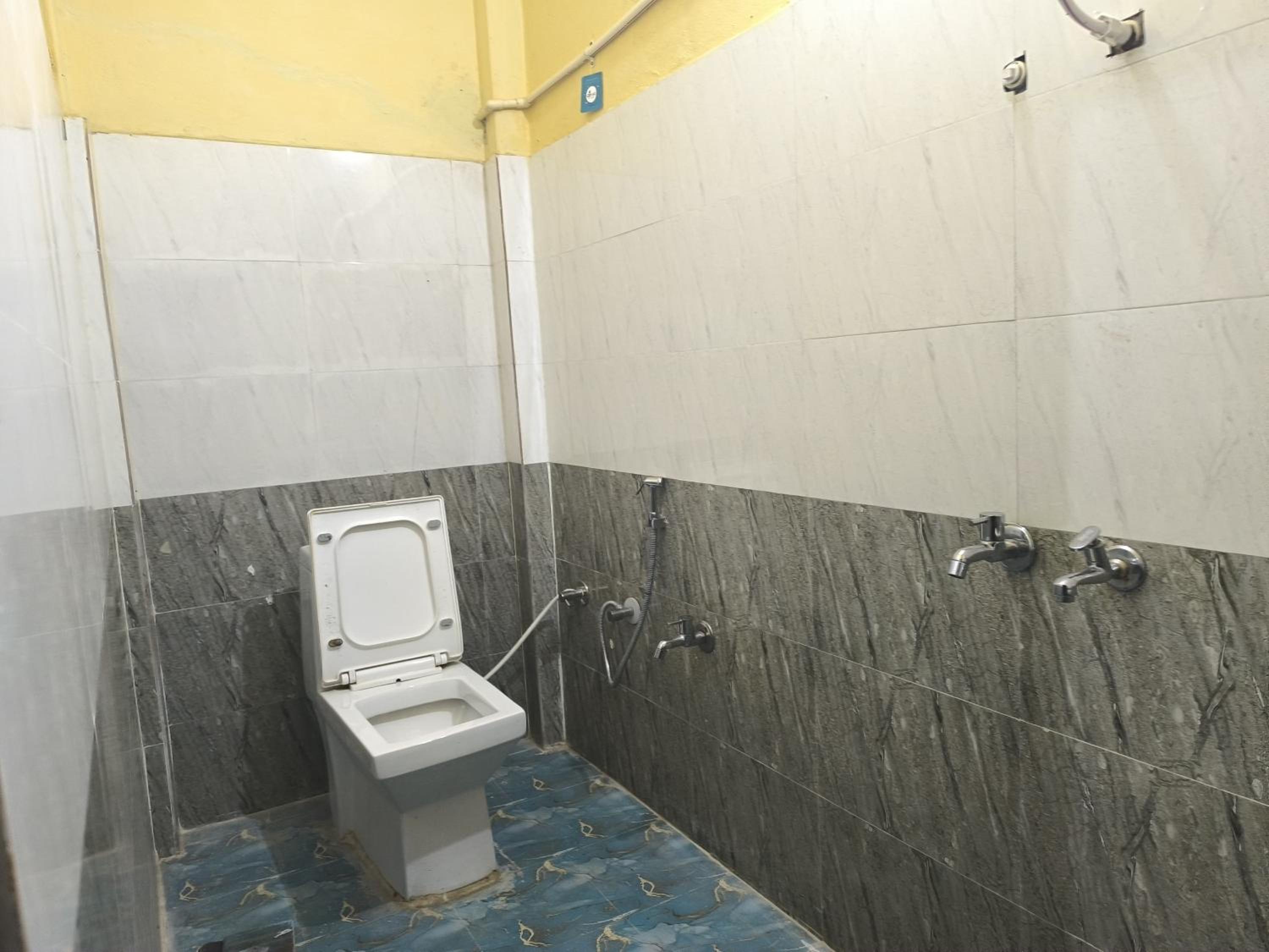 Triple Room - Photo 8