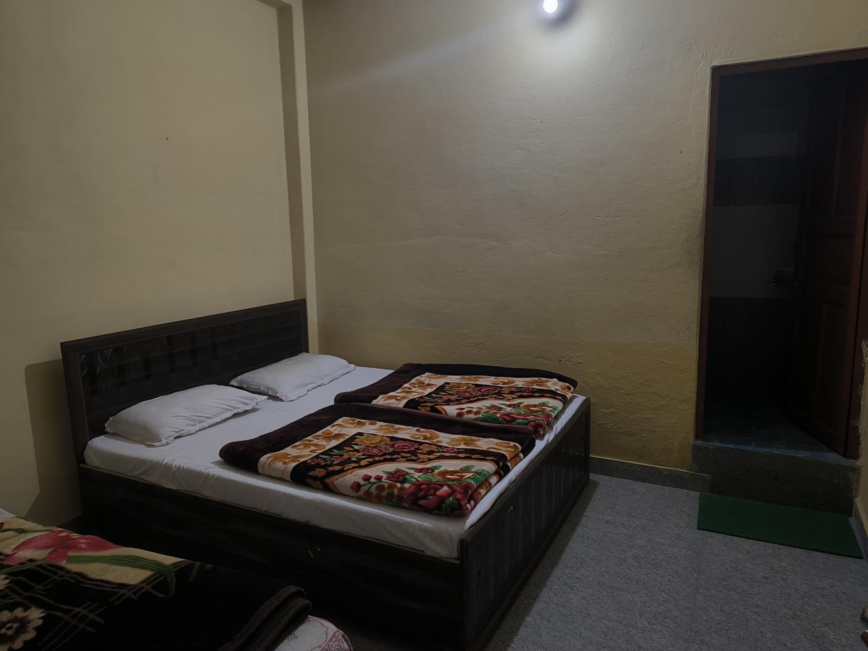 Triple Room - Photo 2