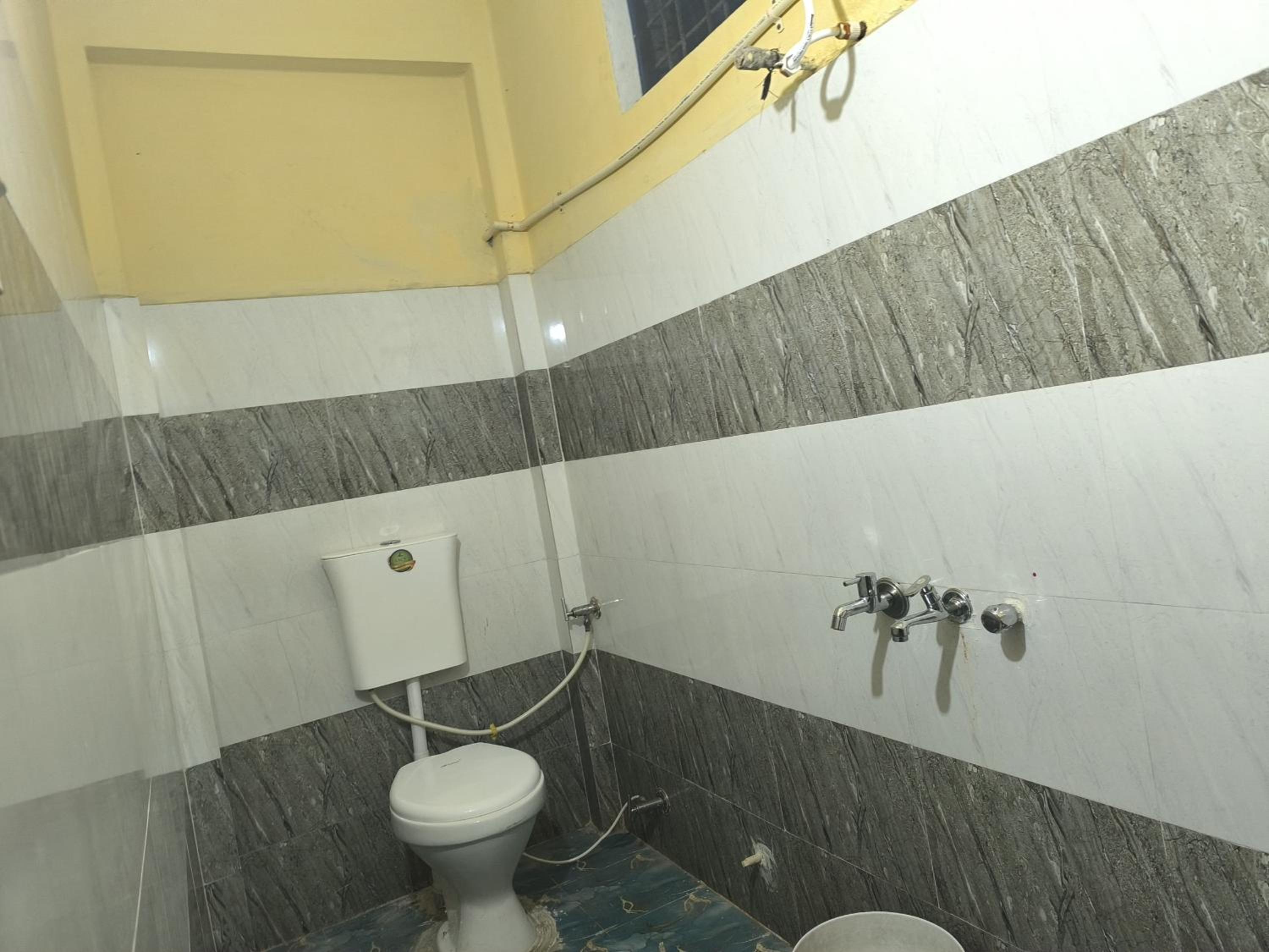 Triple Room - Photo 11