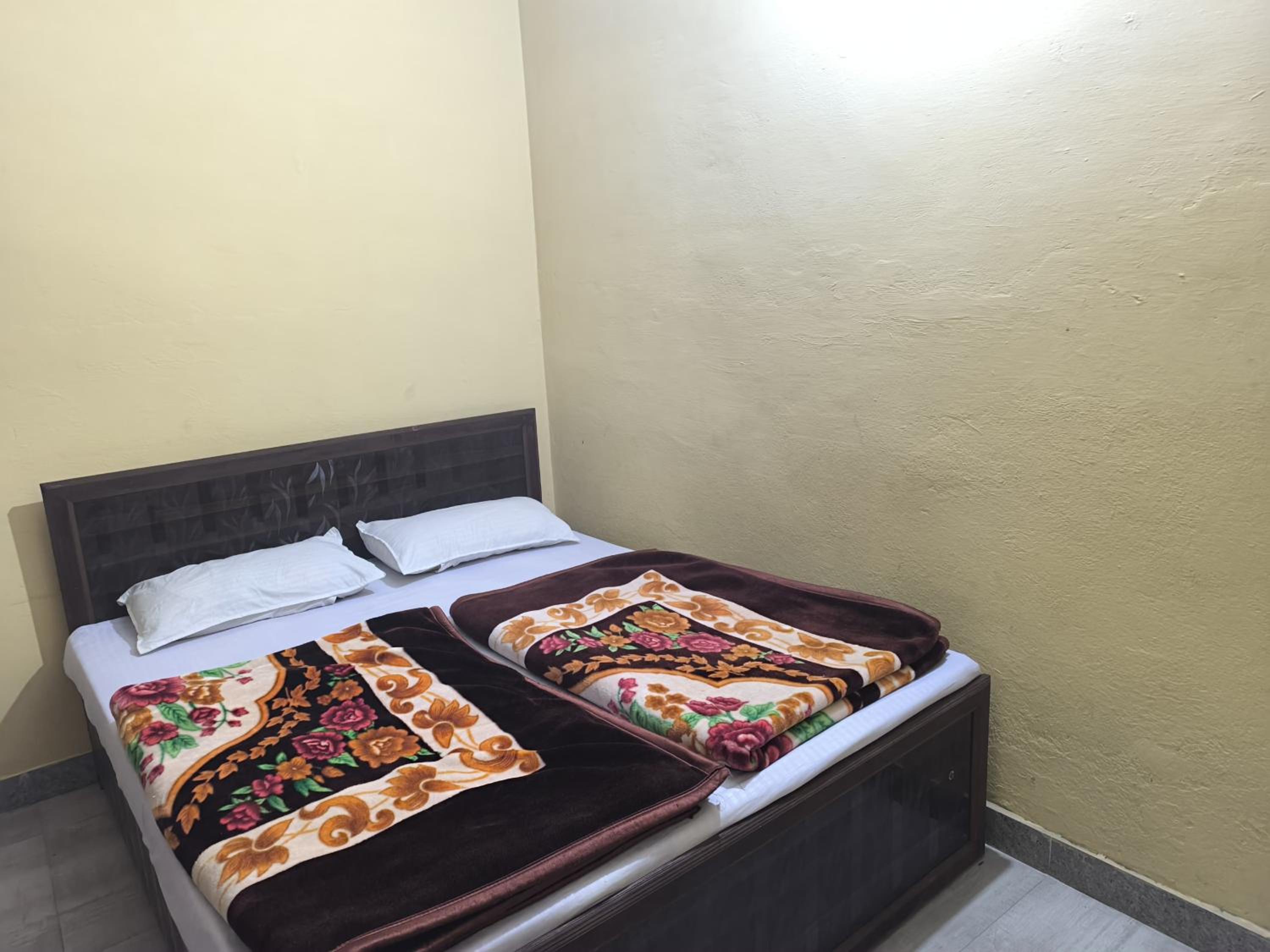 Triple Room - Photo 12