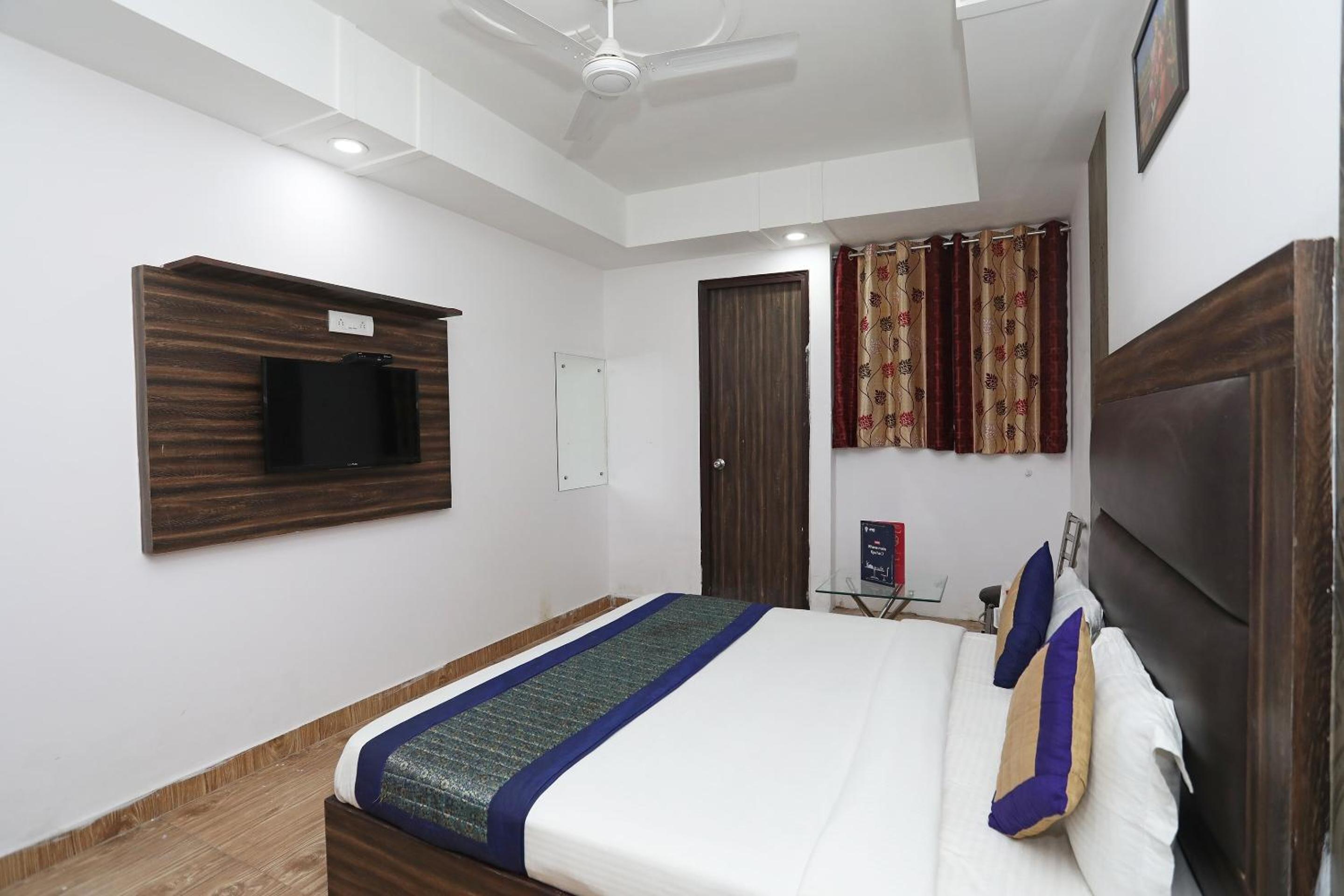Classic Triple Room