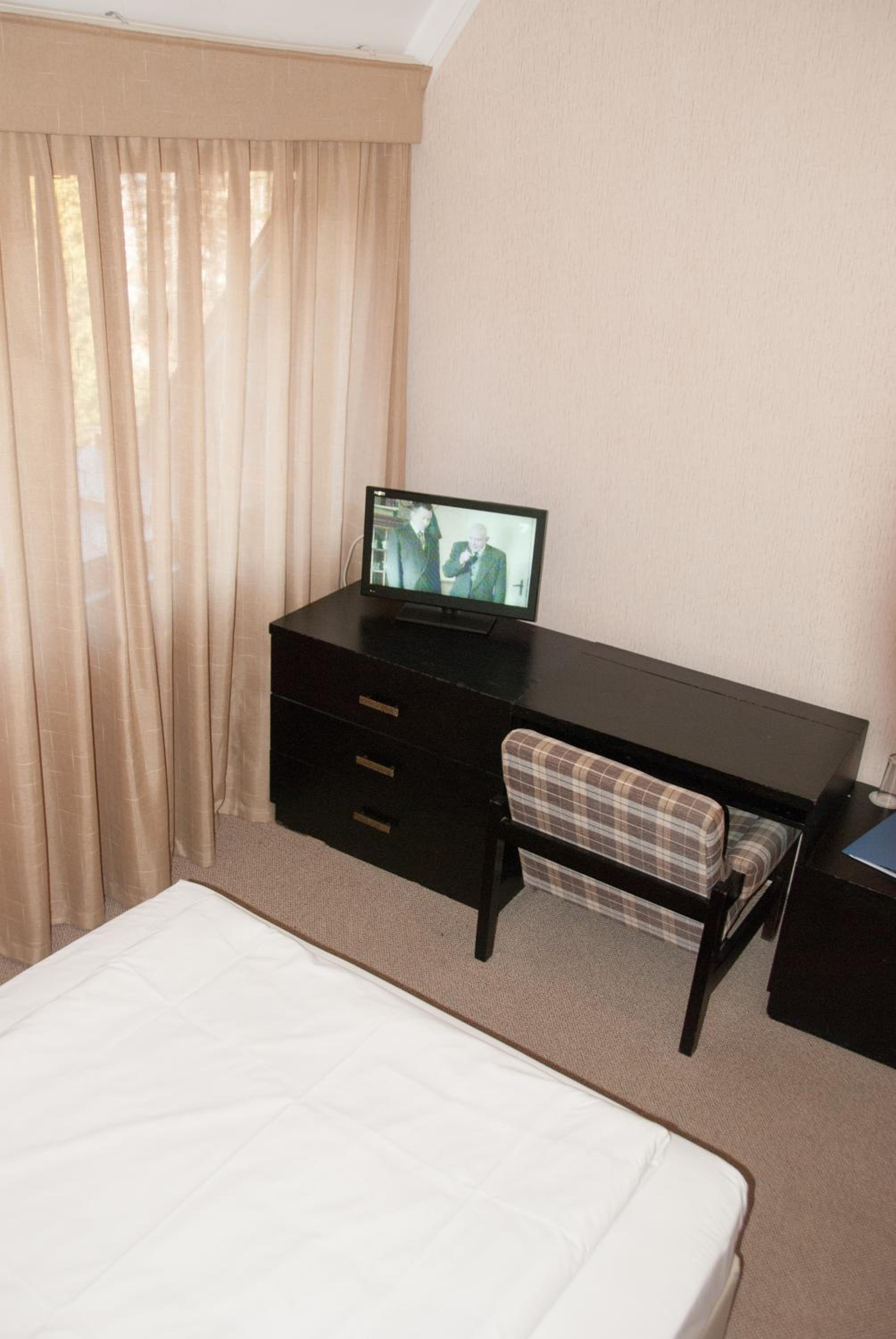 Single Room photo 3