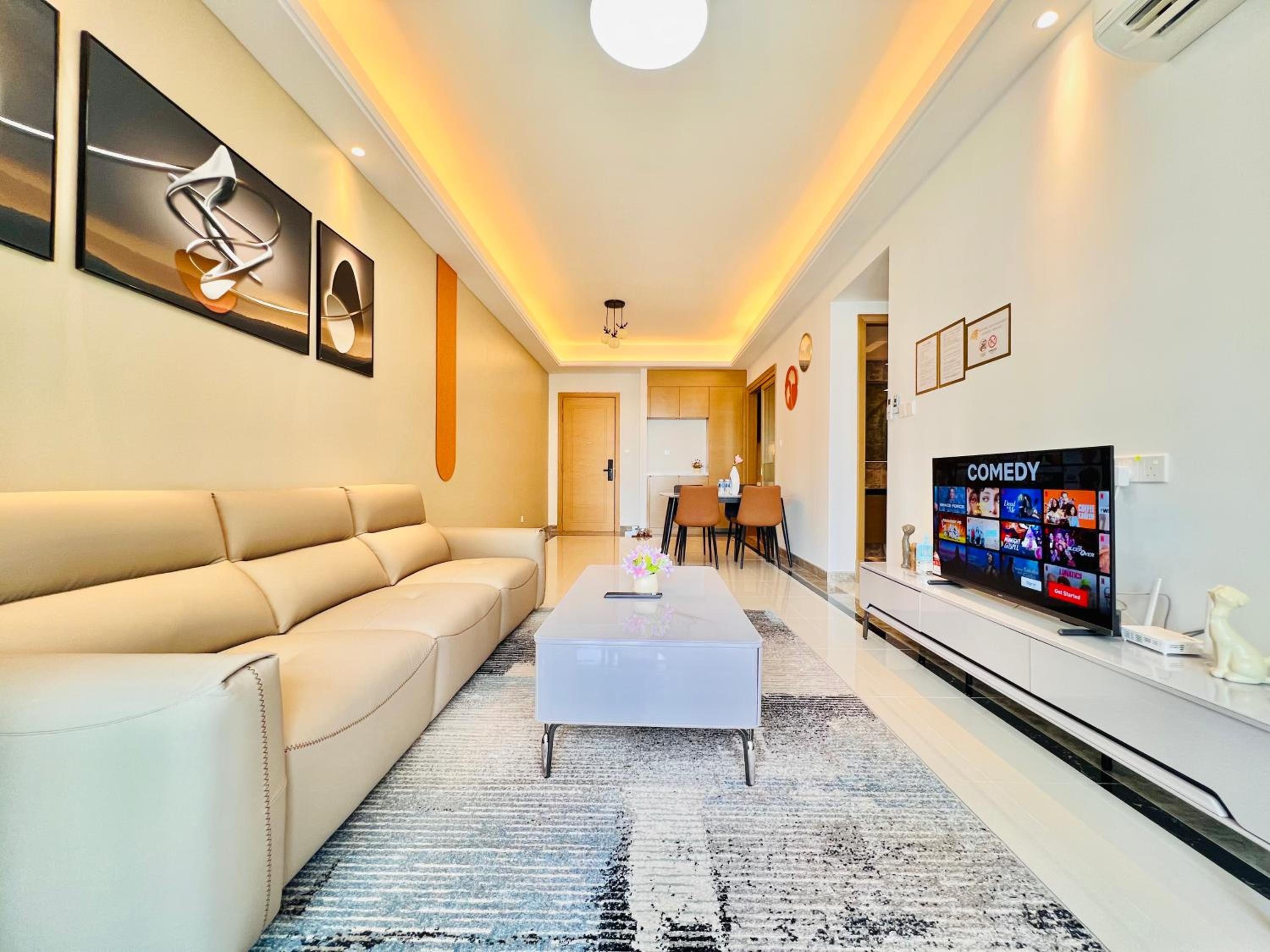 Two-Bedroom Deluxe Apartment with Balcony photo 1