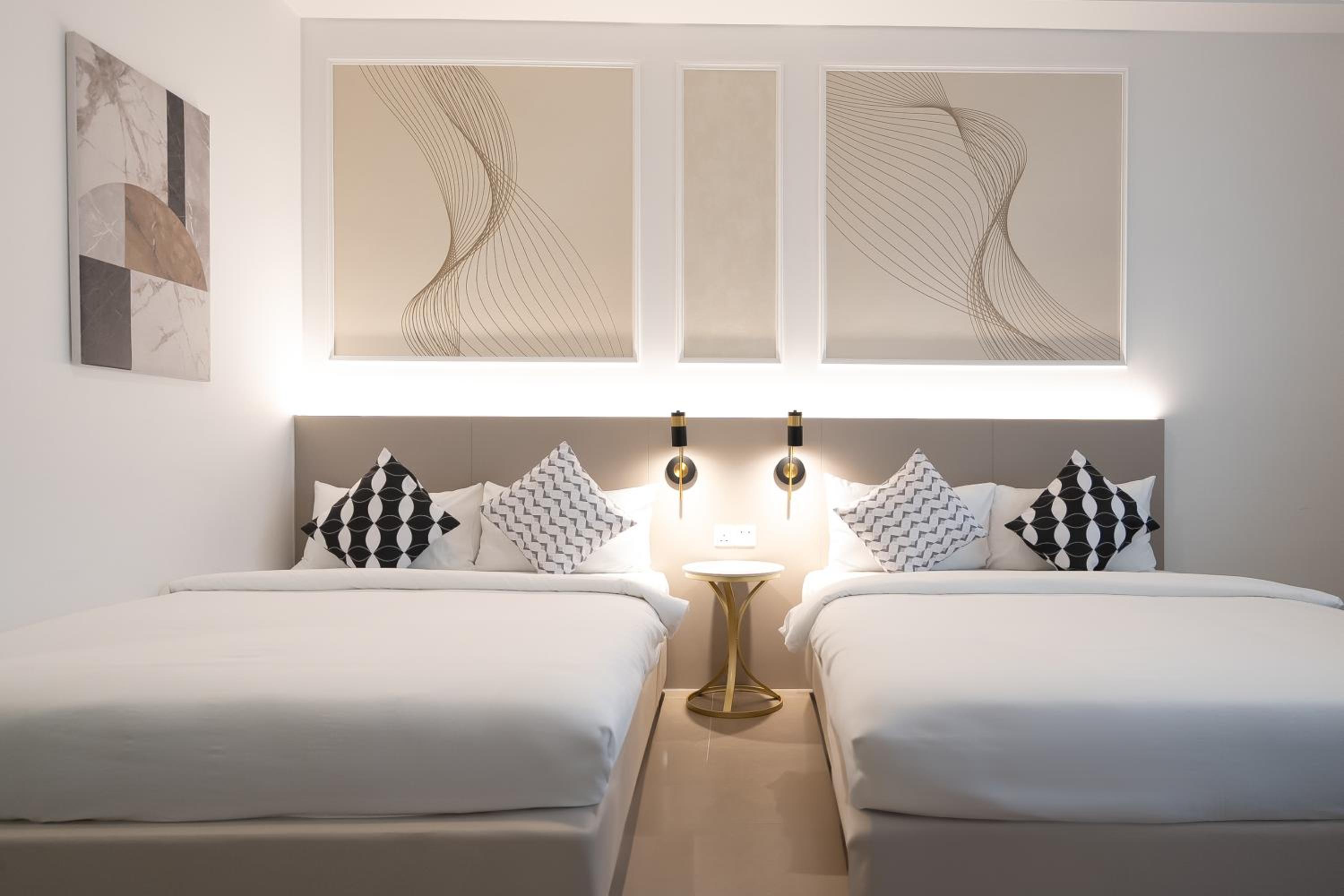 Mossaz Modern Luxury Studio 2 Queen Bed