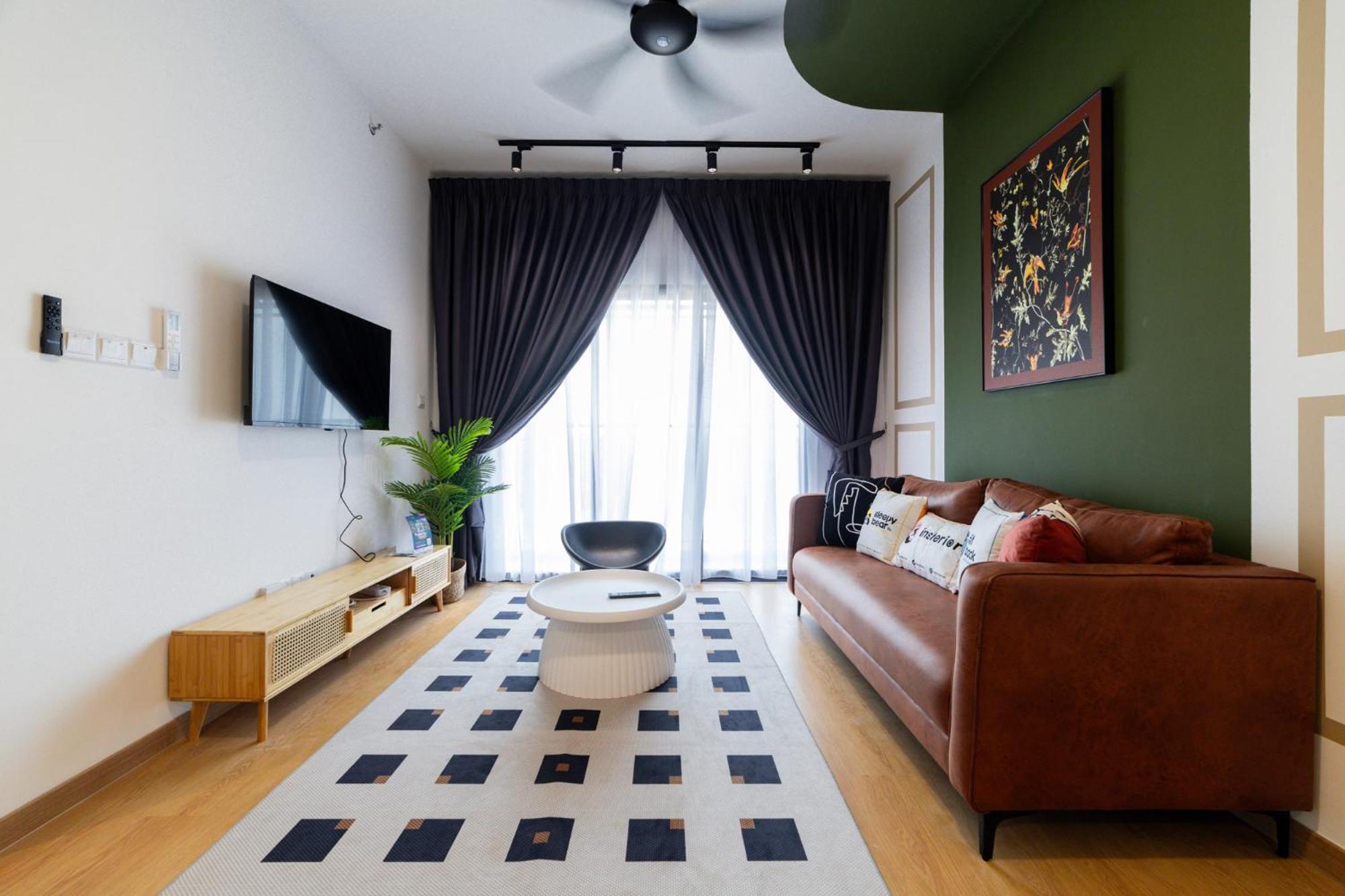 Family Two-Bedroom Apartment with View