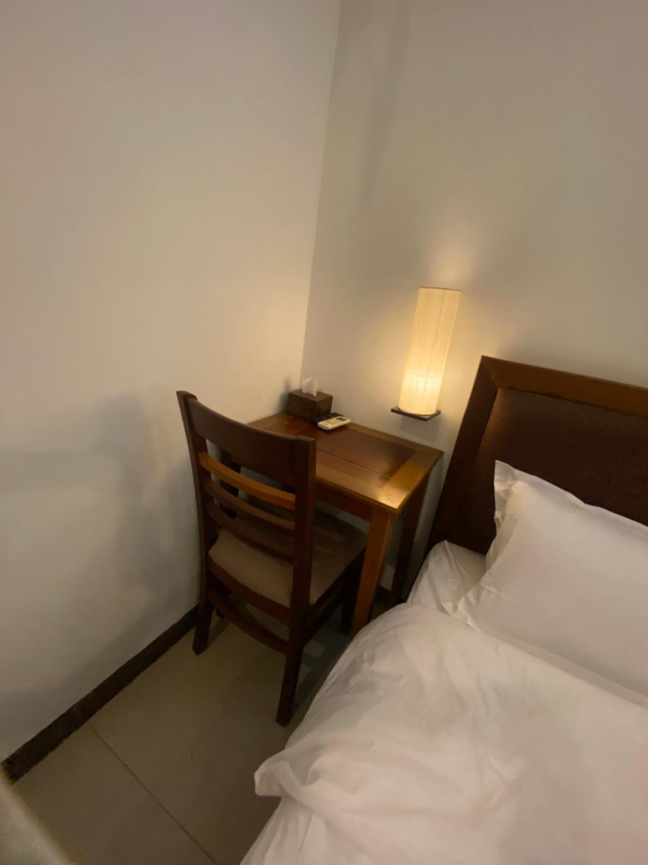Double Room with Private Bathroom - Photo 4