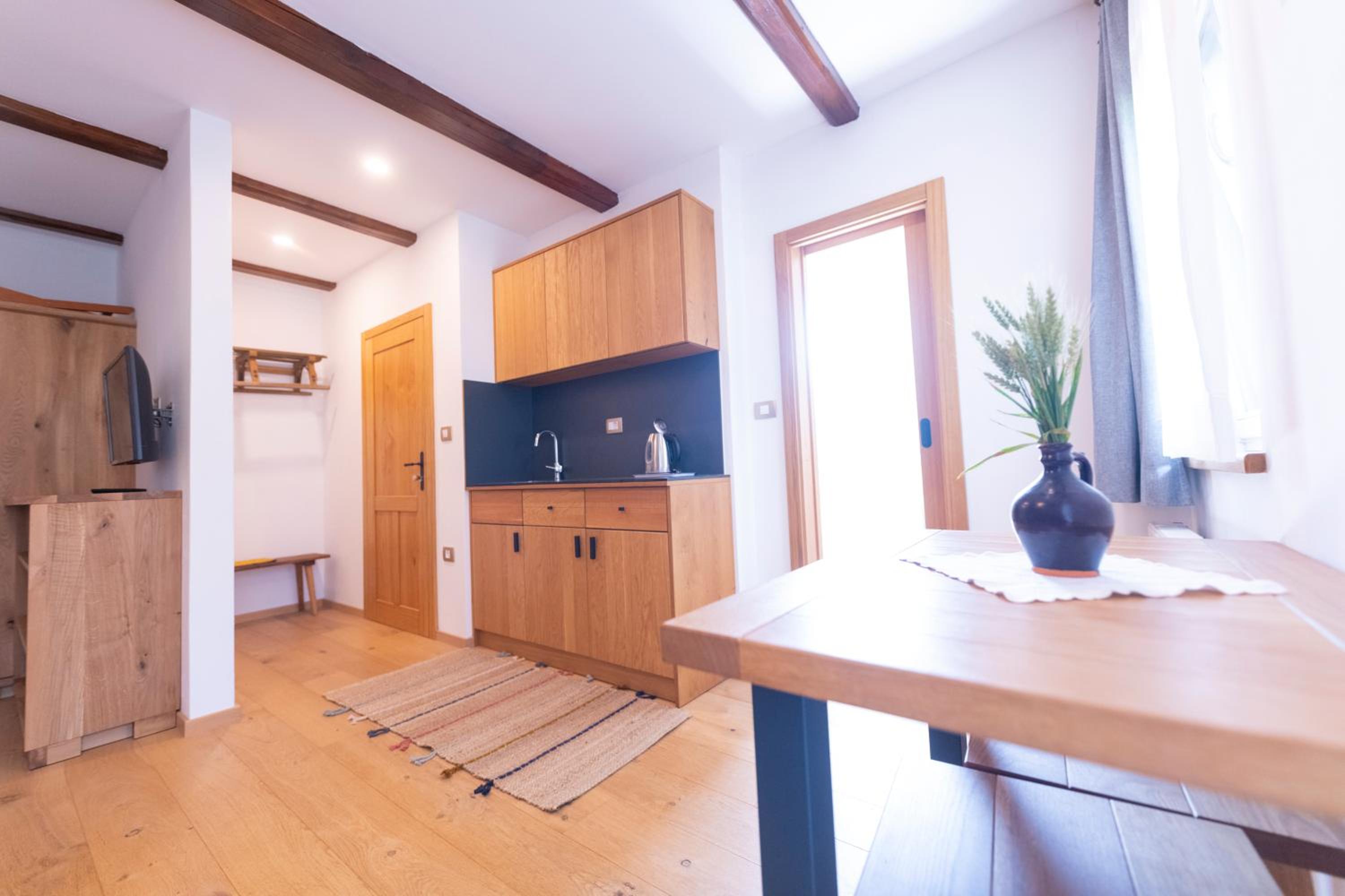 Family Room with Terrace - Photo 11