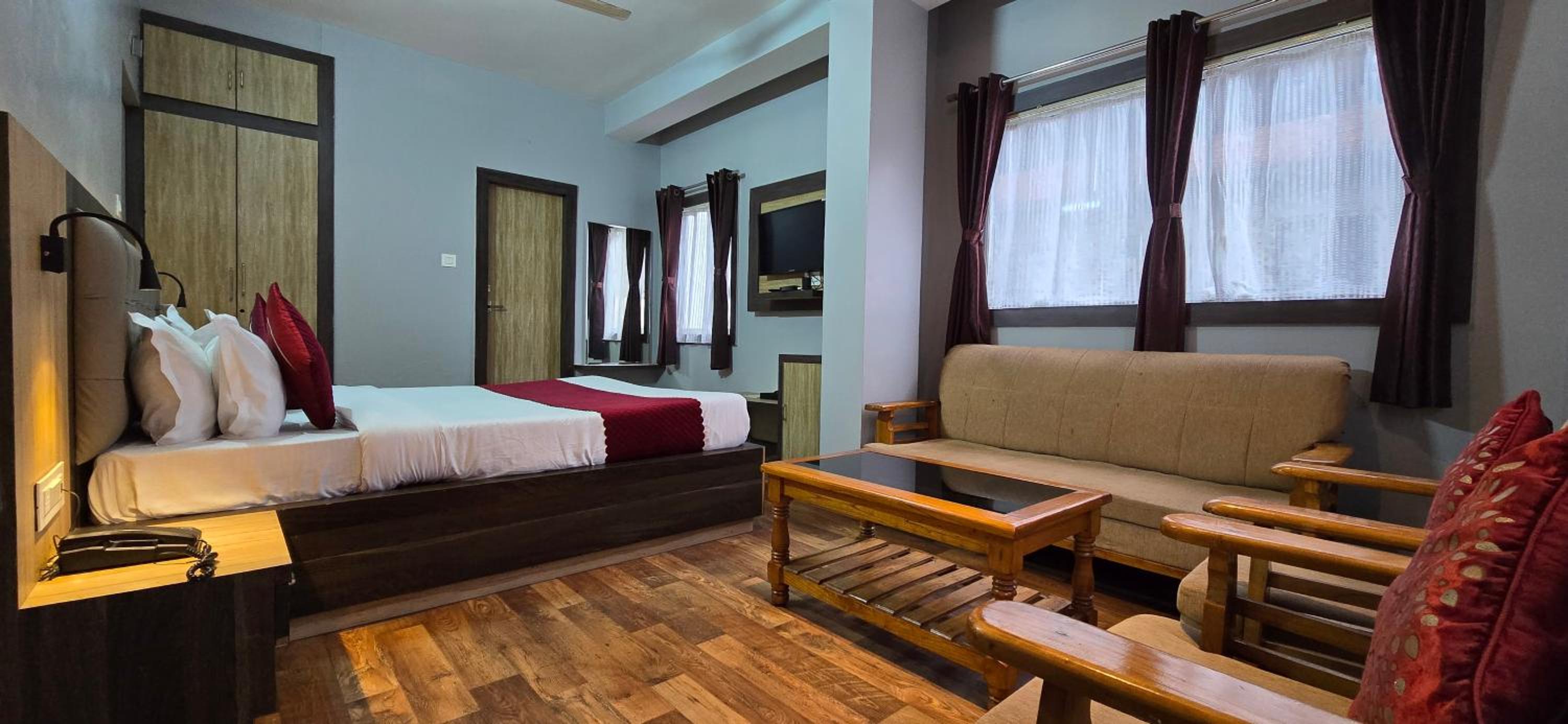 Superior Triple Room photo 3
