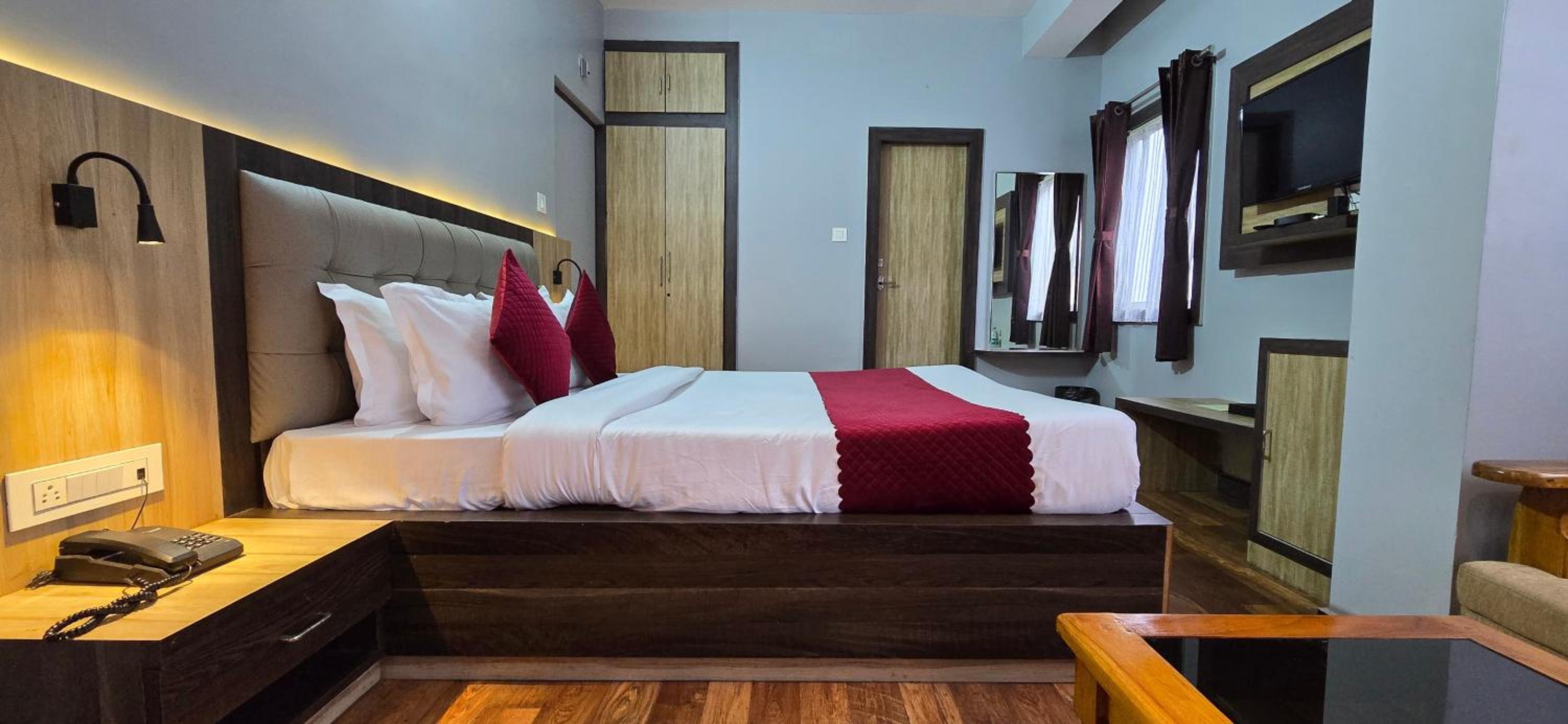 Superior Triple Room photo 2