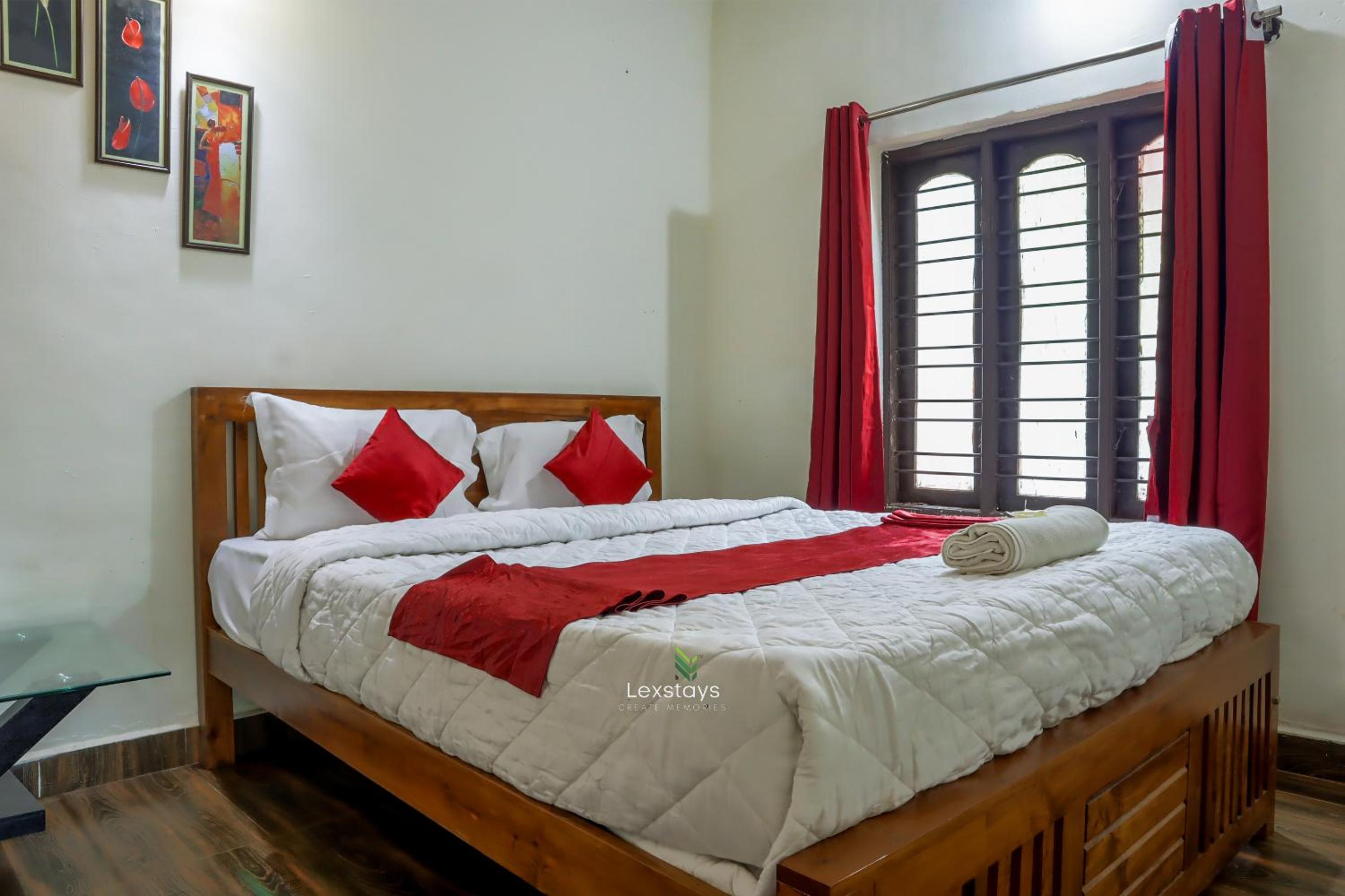 Two-Bedroom House photo 1
