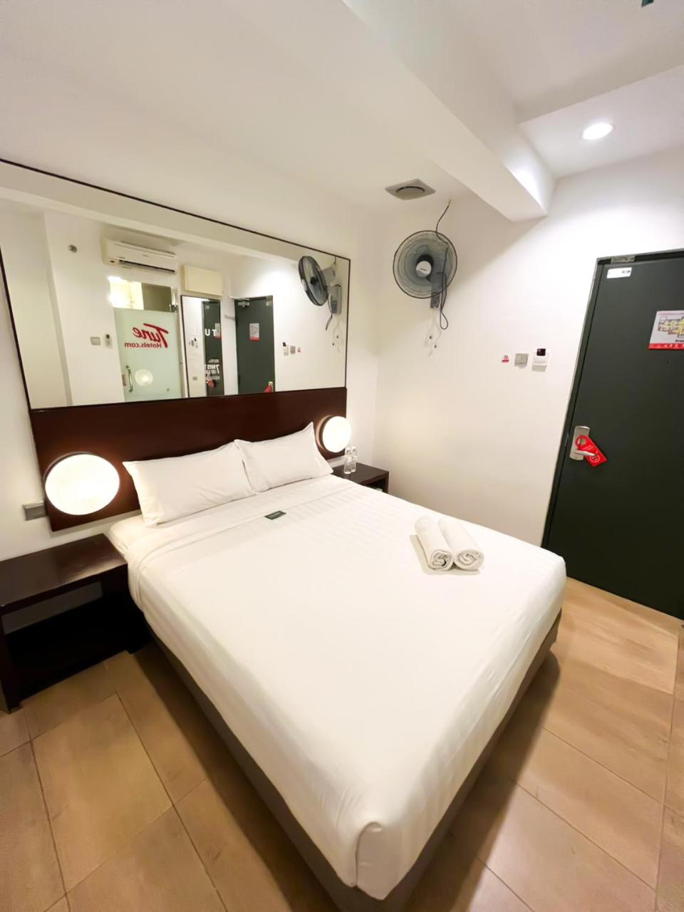 Double Room - Windowless