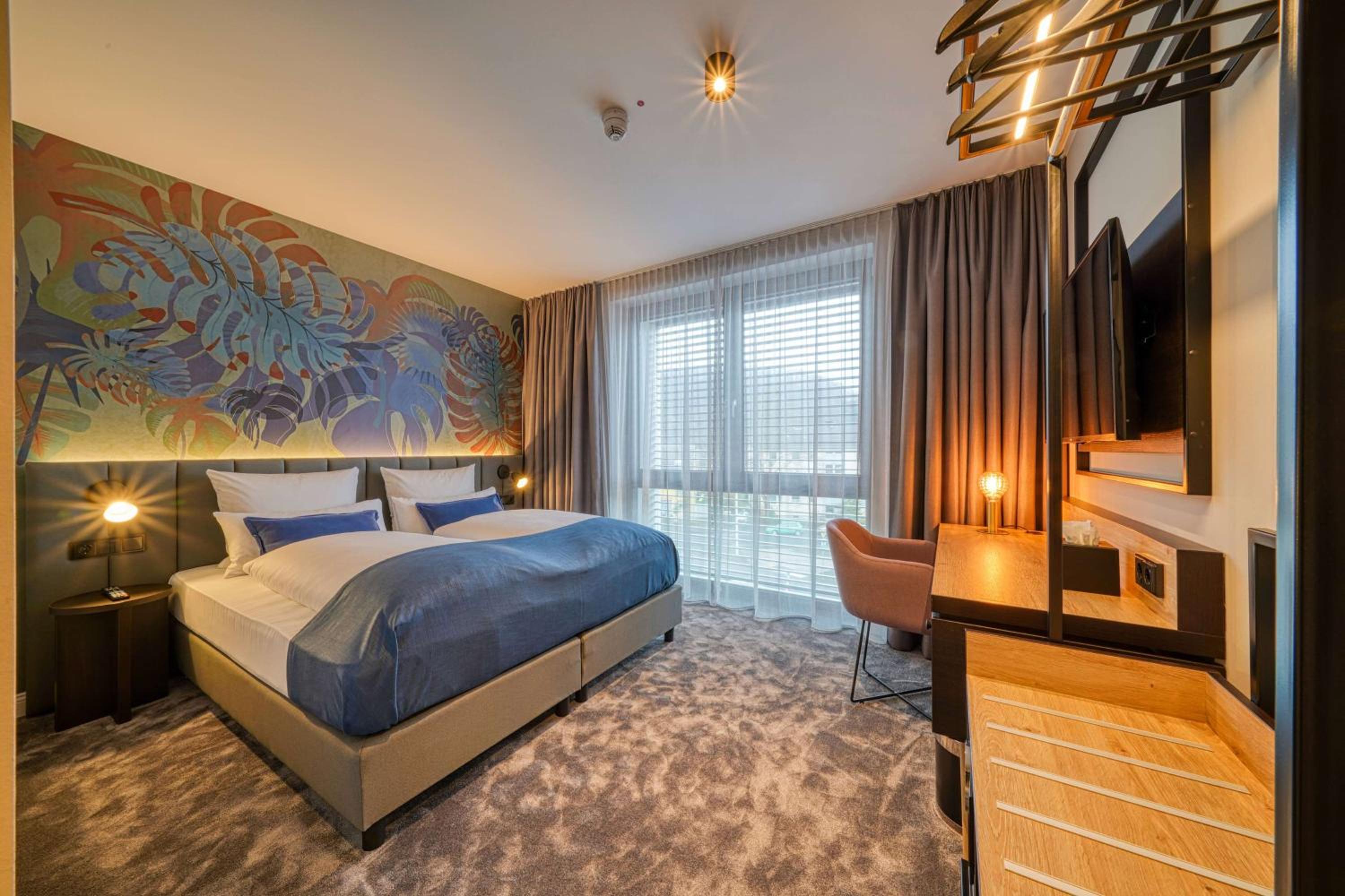 Standard Room Double - Photo 1