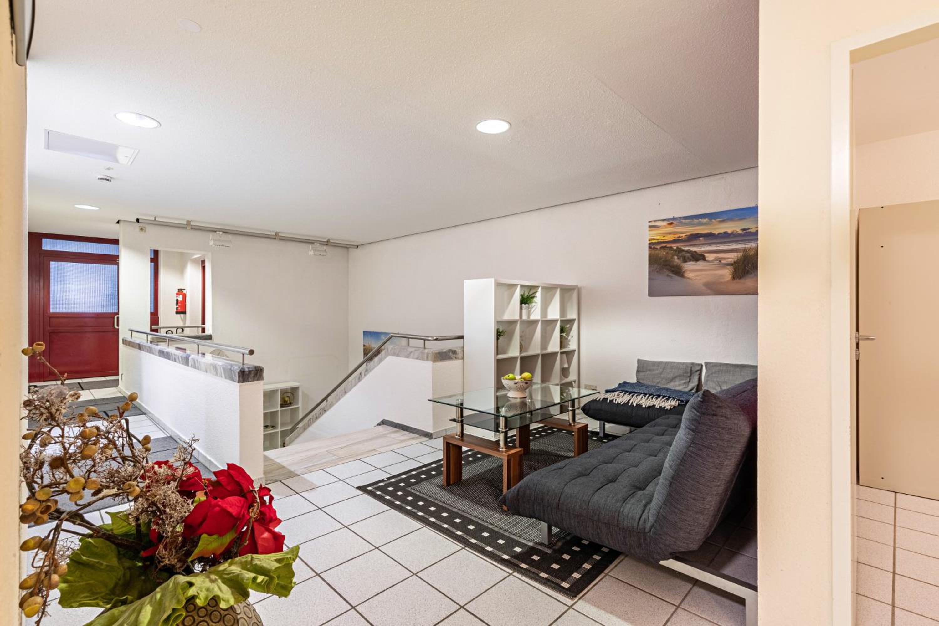 Apartment with Shower