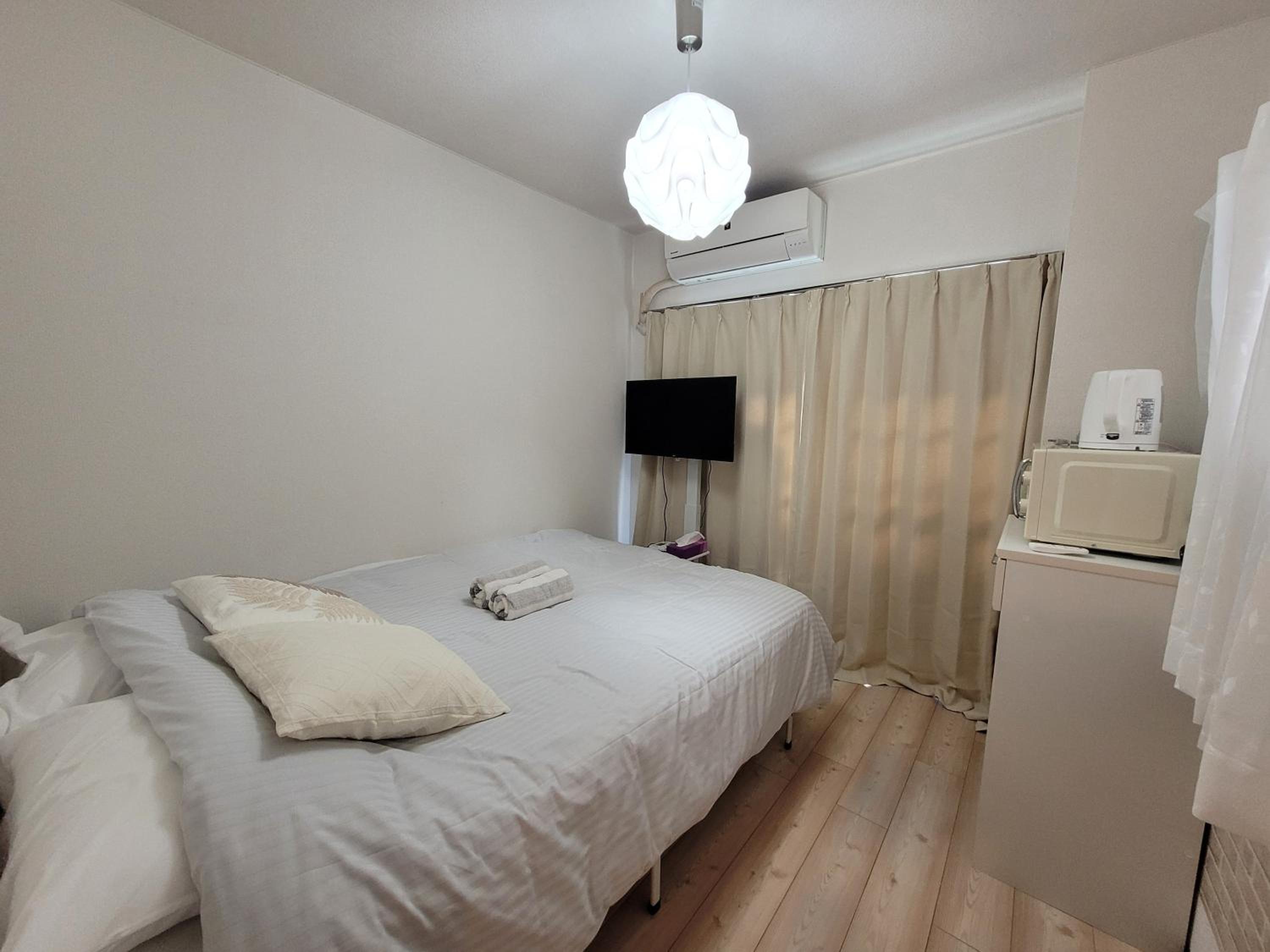 One-Bedroom Apartment photo 2