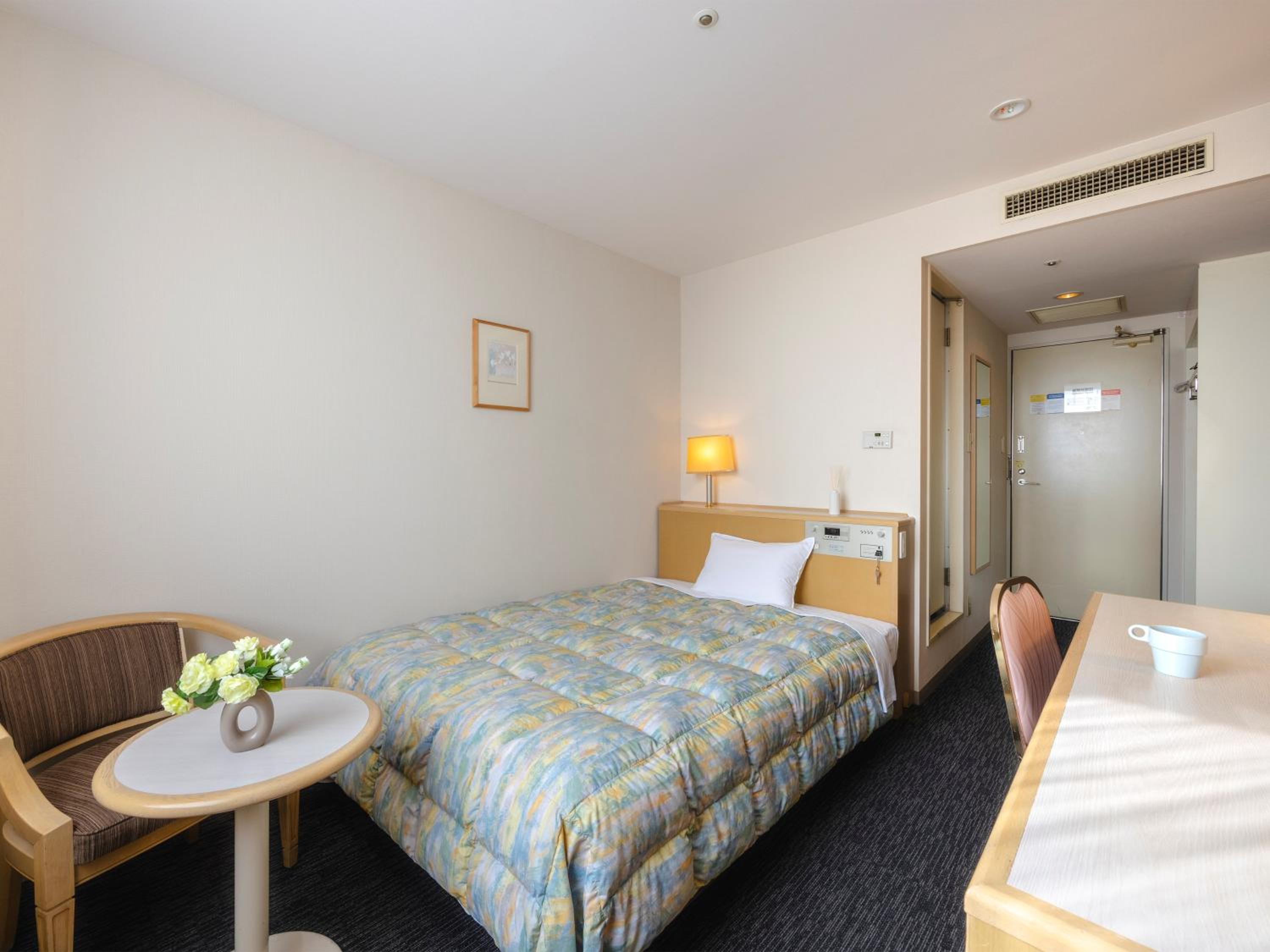Small Double Room - Photo 2