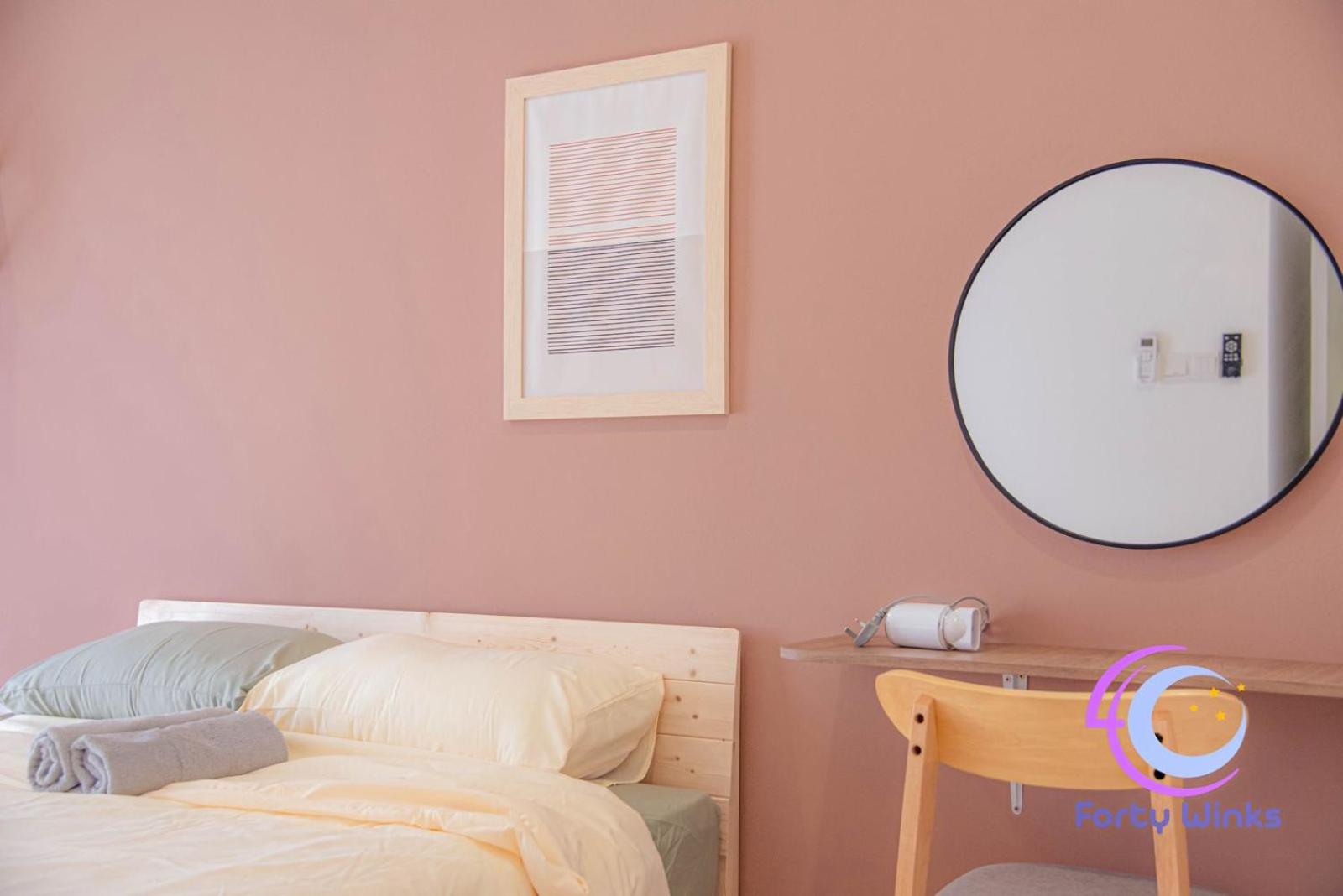 Two-Bedroom Apartment - Photo 5