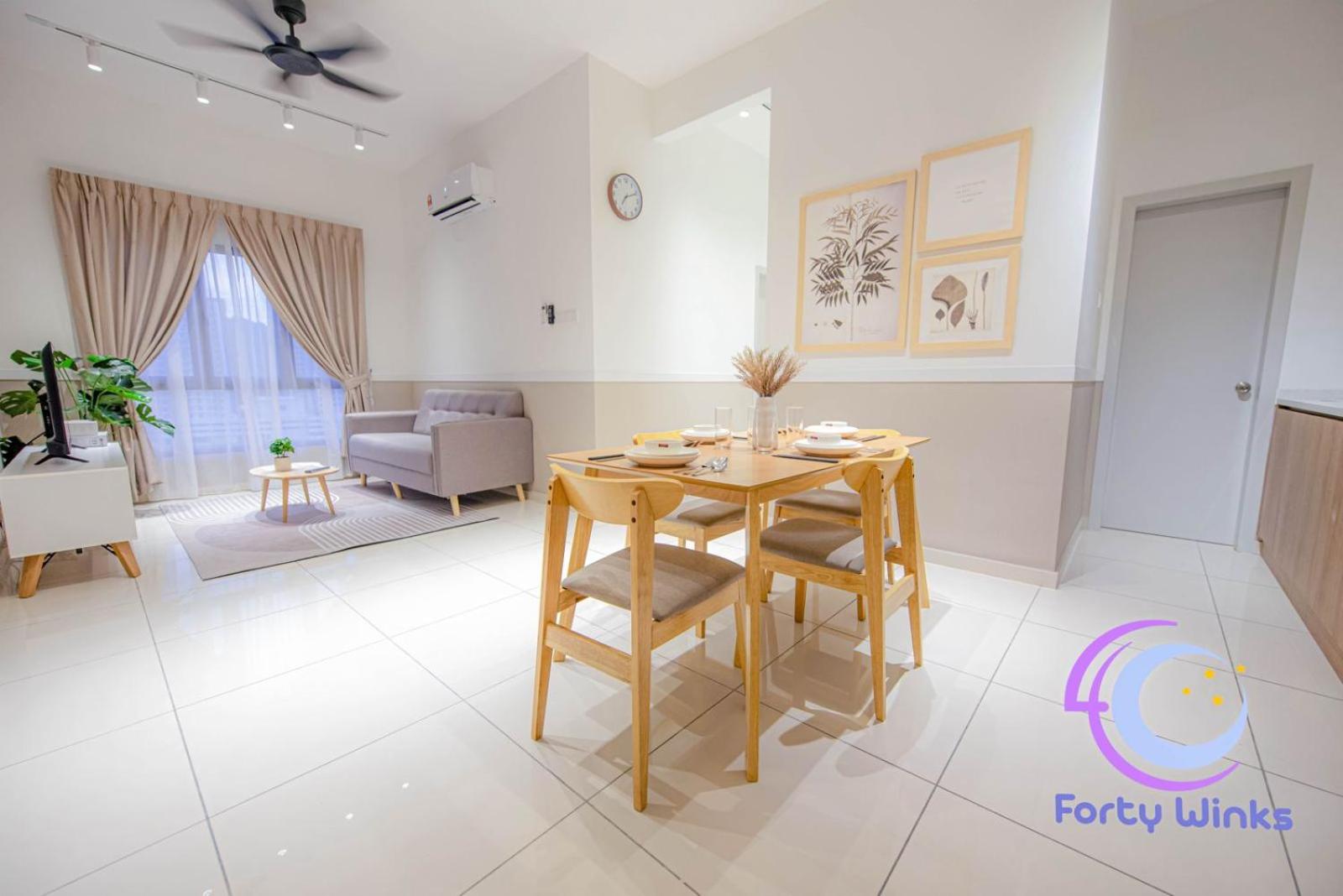 Two-Bedroom Apartment - Photo 6