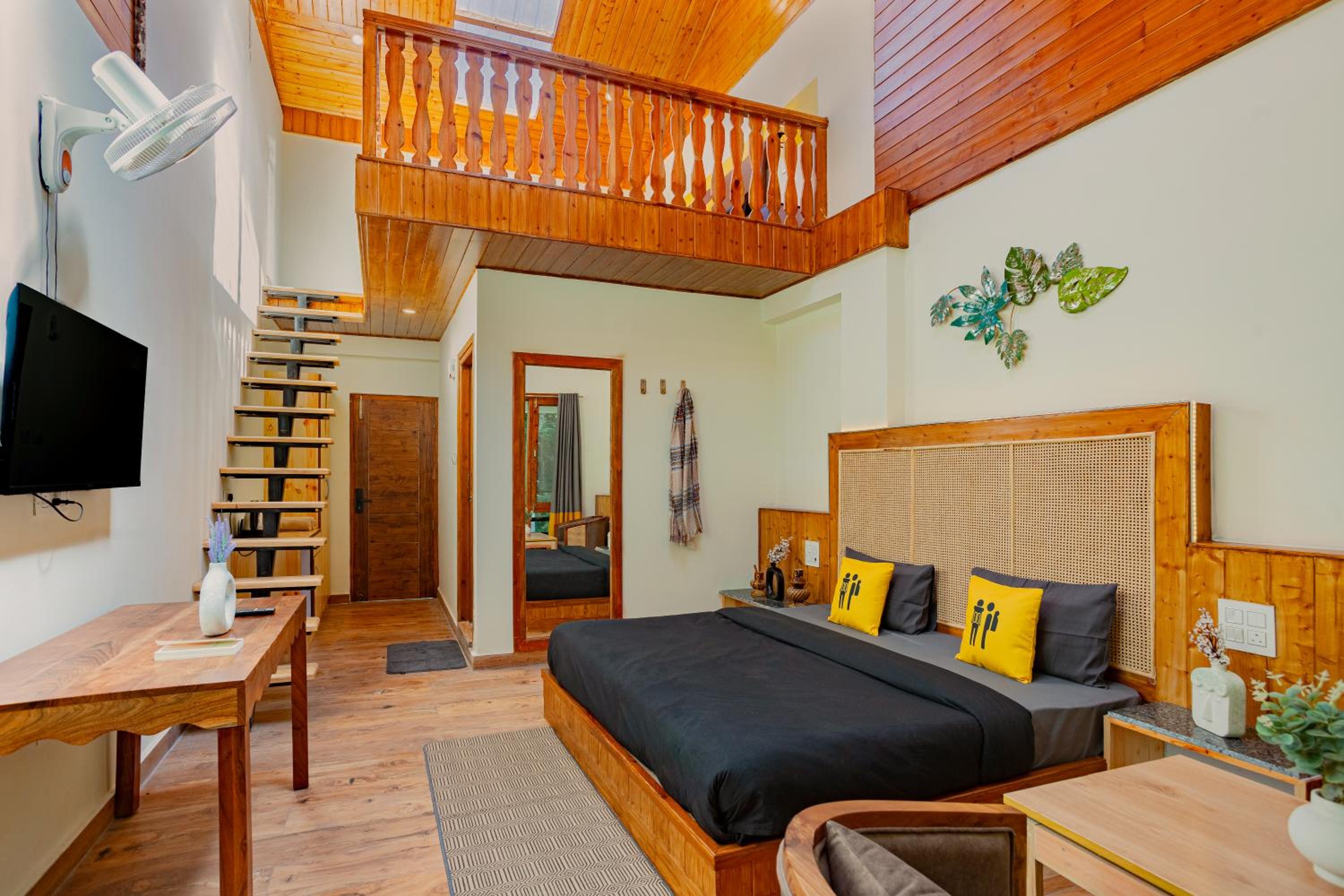 Duplex Quadruple Attic x B Block - Photo 9