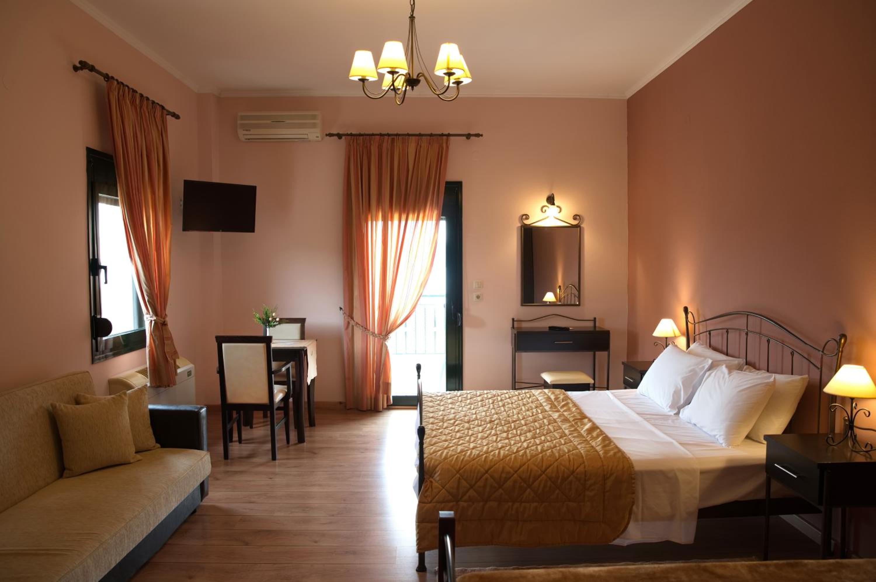 Double Room with Lake View photo 1