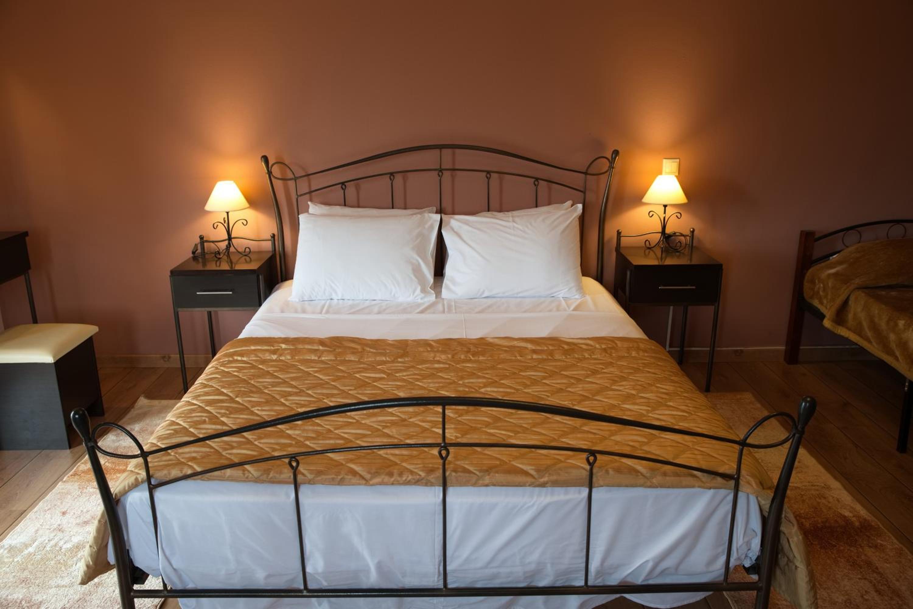 Double Room with Lake View photo 3