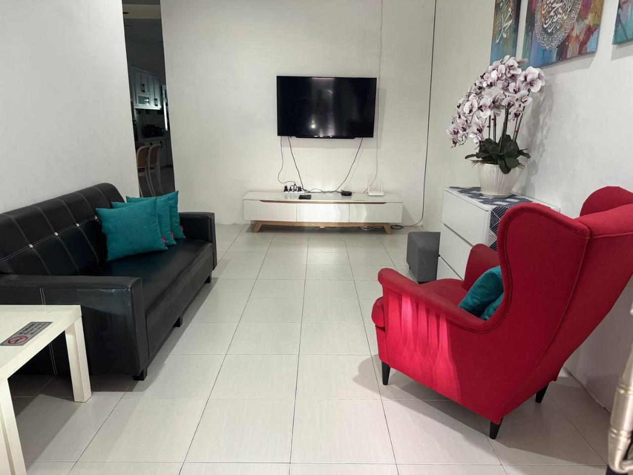 Apartment with Terrace photo 3