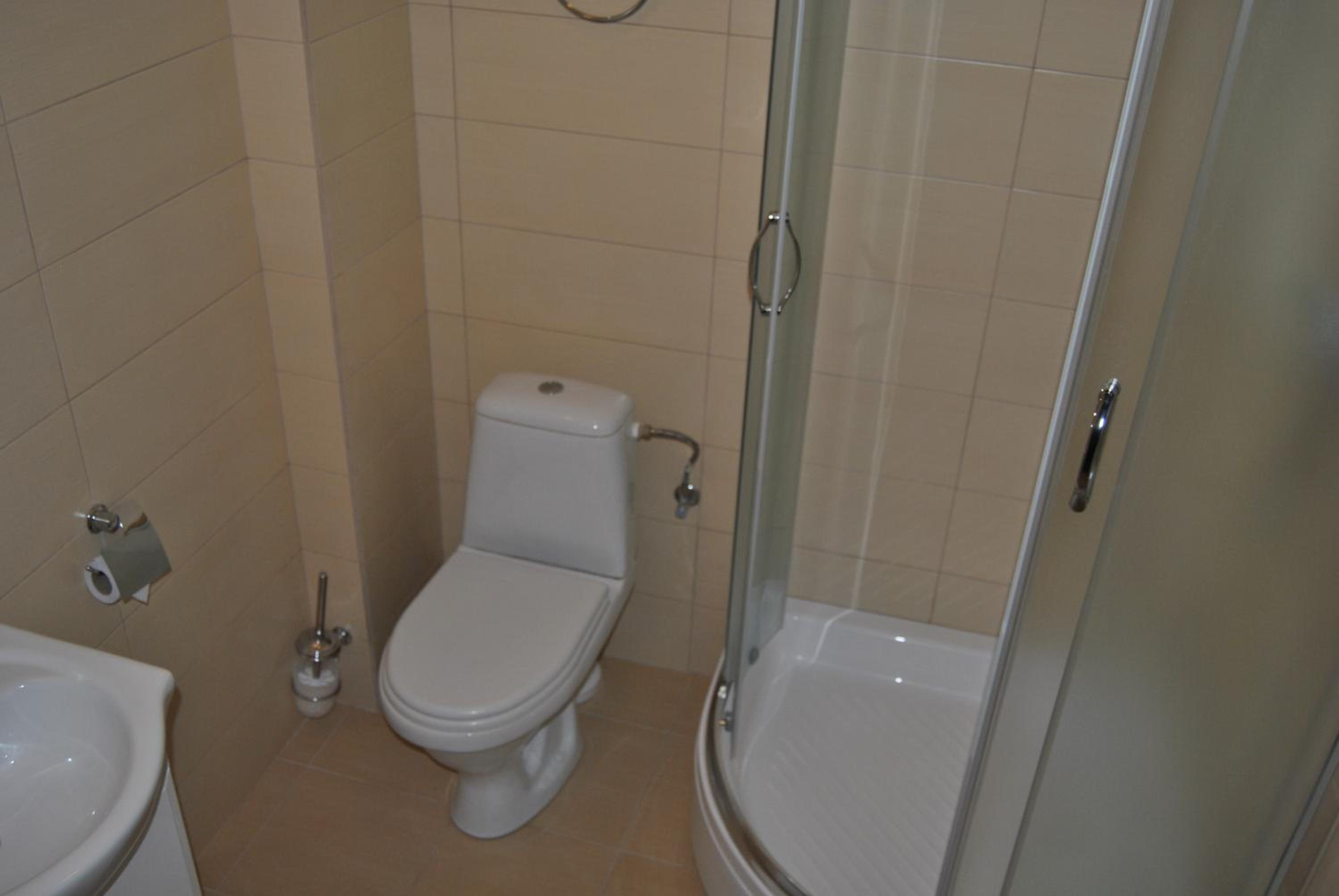 Triple Room with Private Bathroom - Photo 4