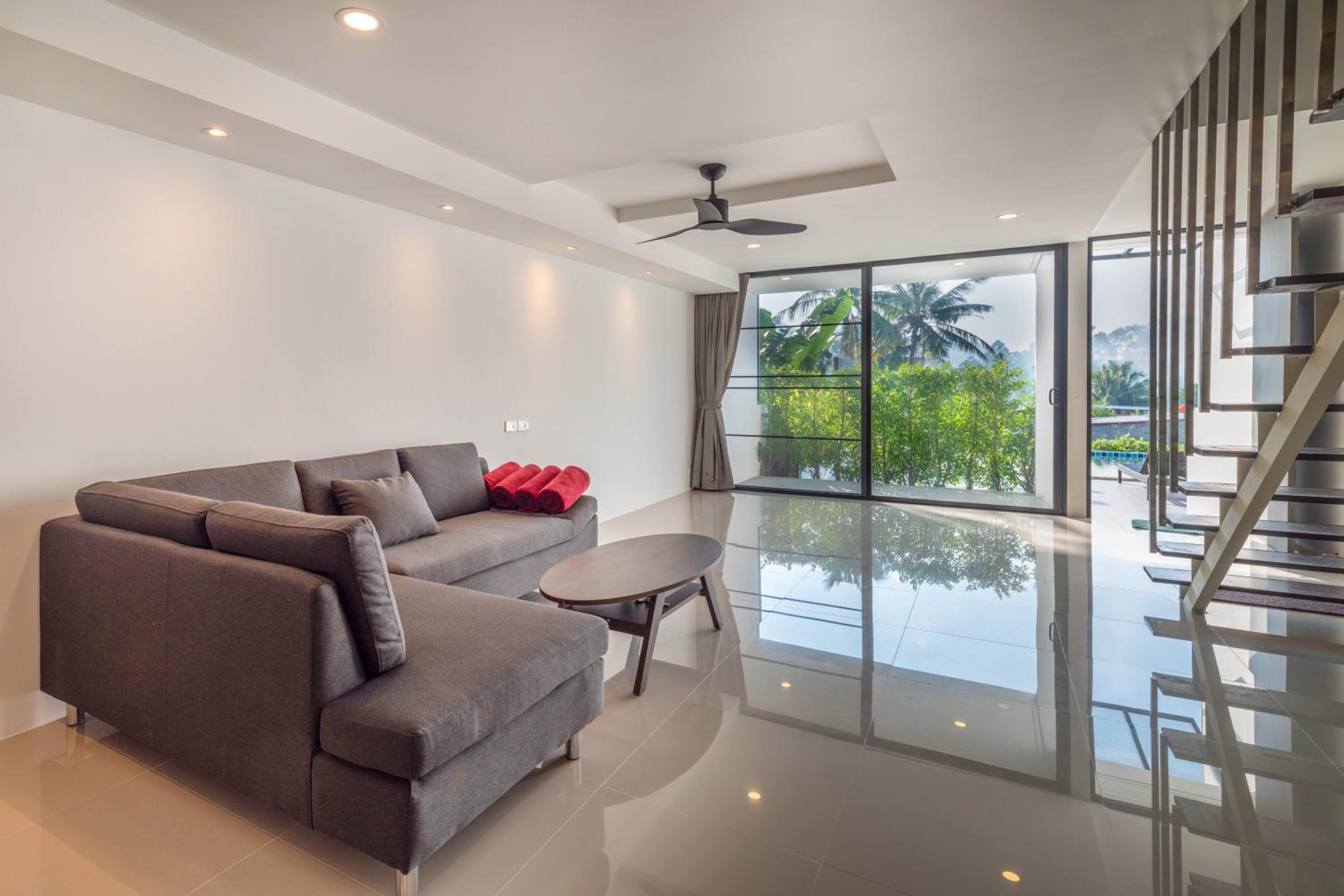 Duplex Apartment photo 3