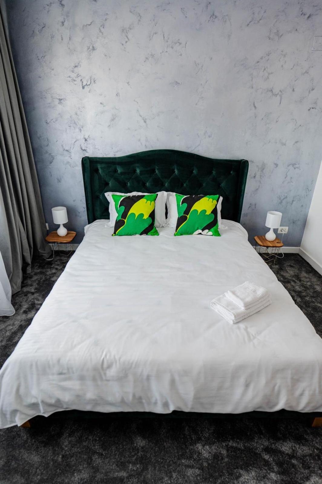 Standard Double Room with Shared Bathroom photo 1