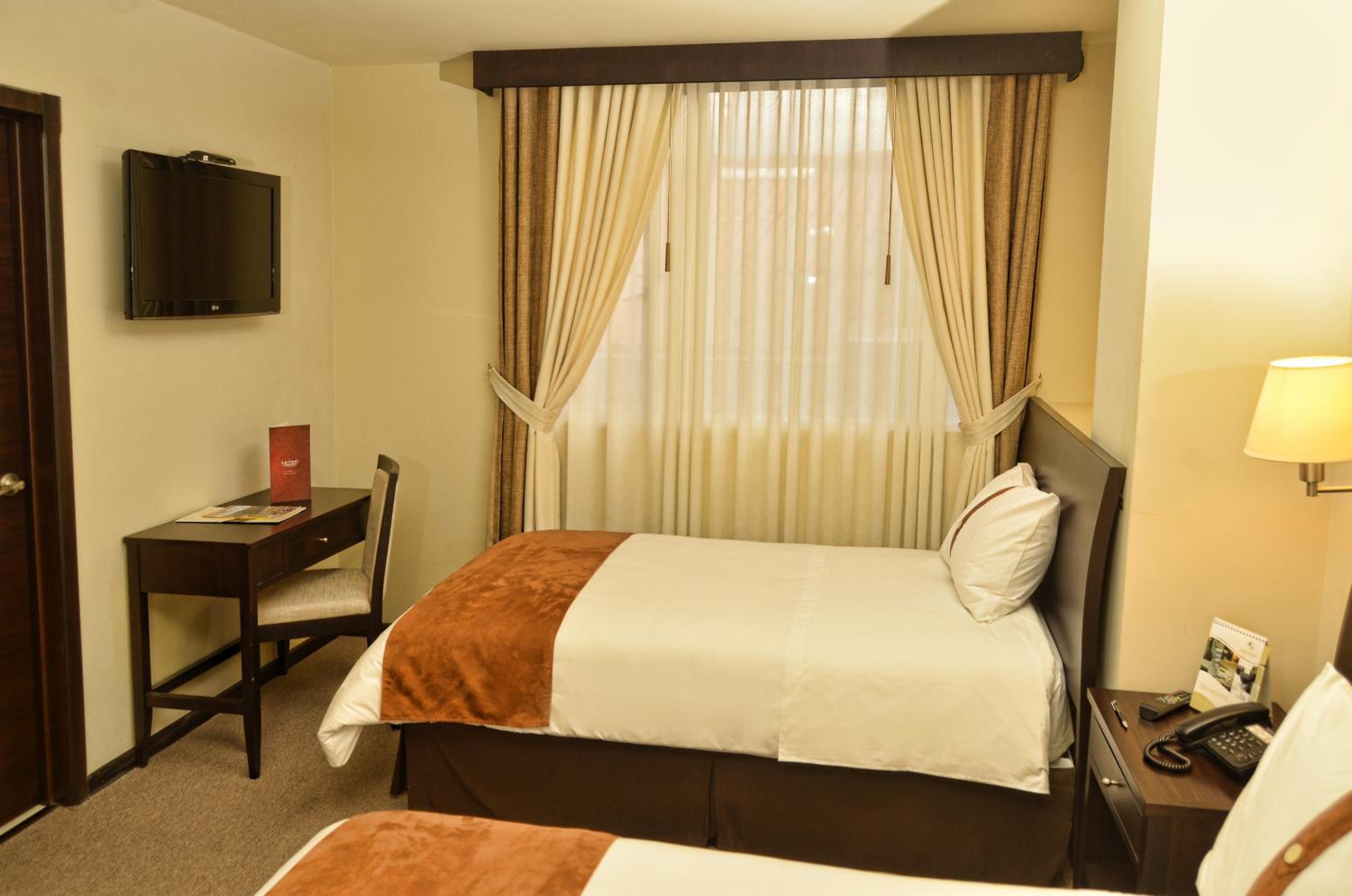 Standard Twin Room photo 3