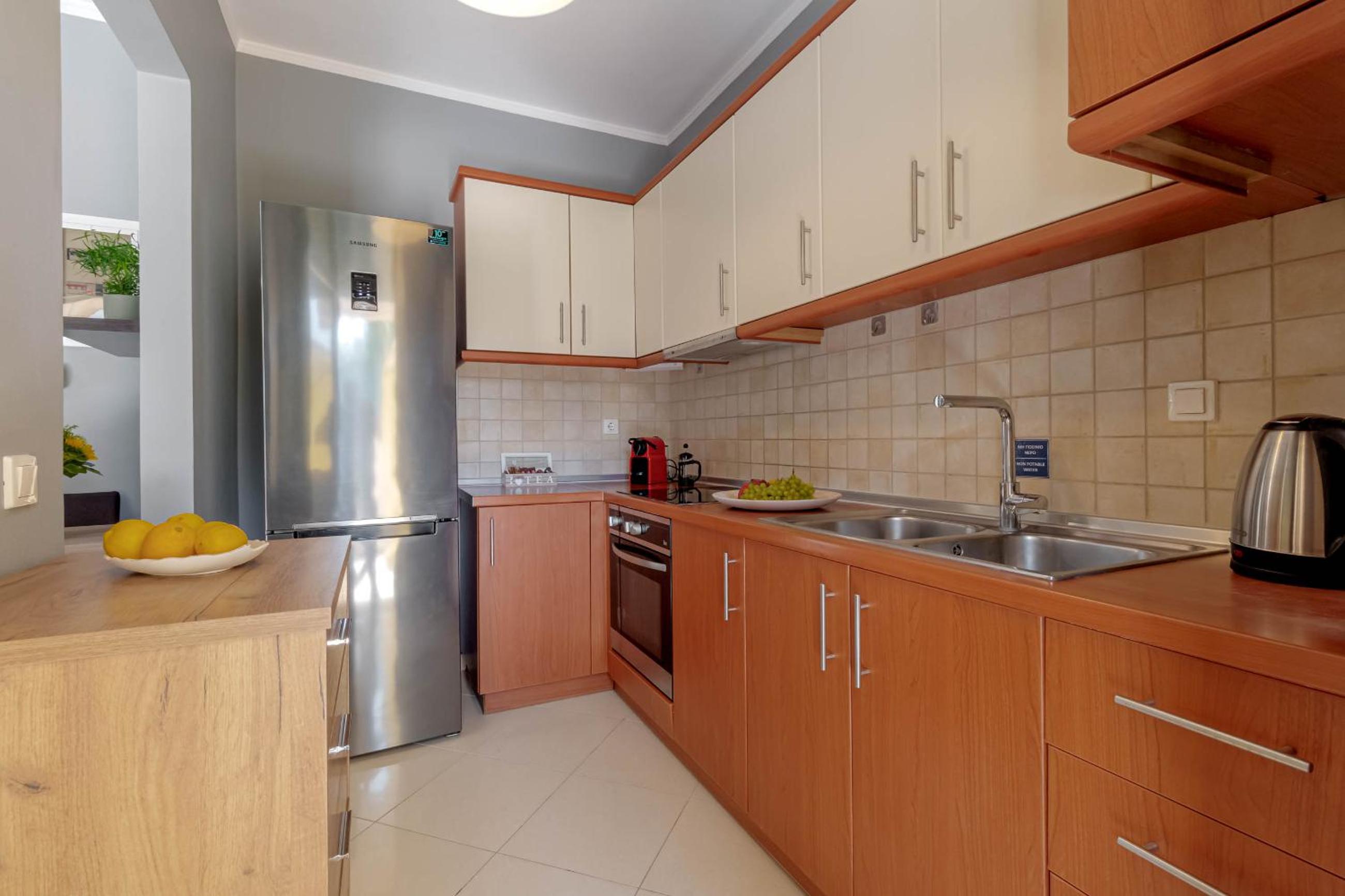 One-Bedroom Apartment - Photo 26