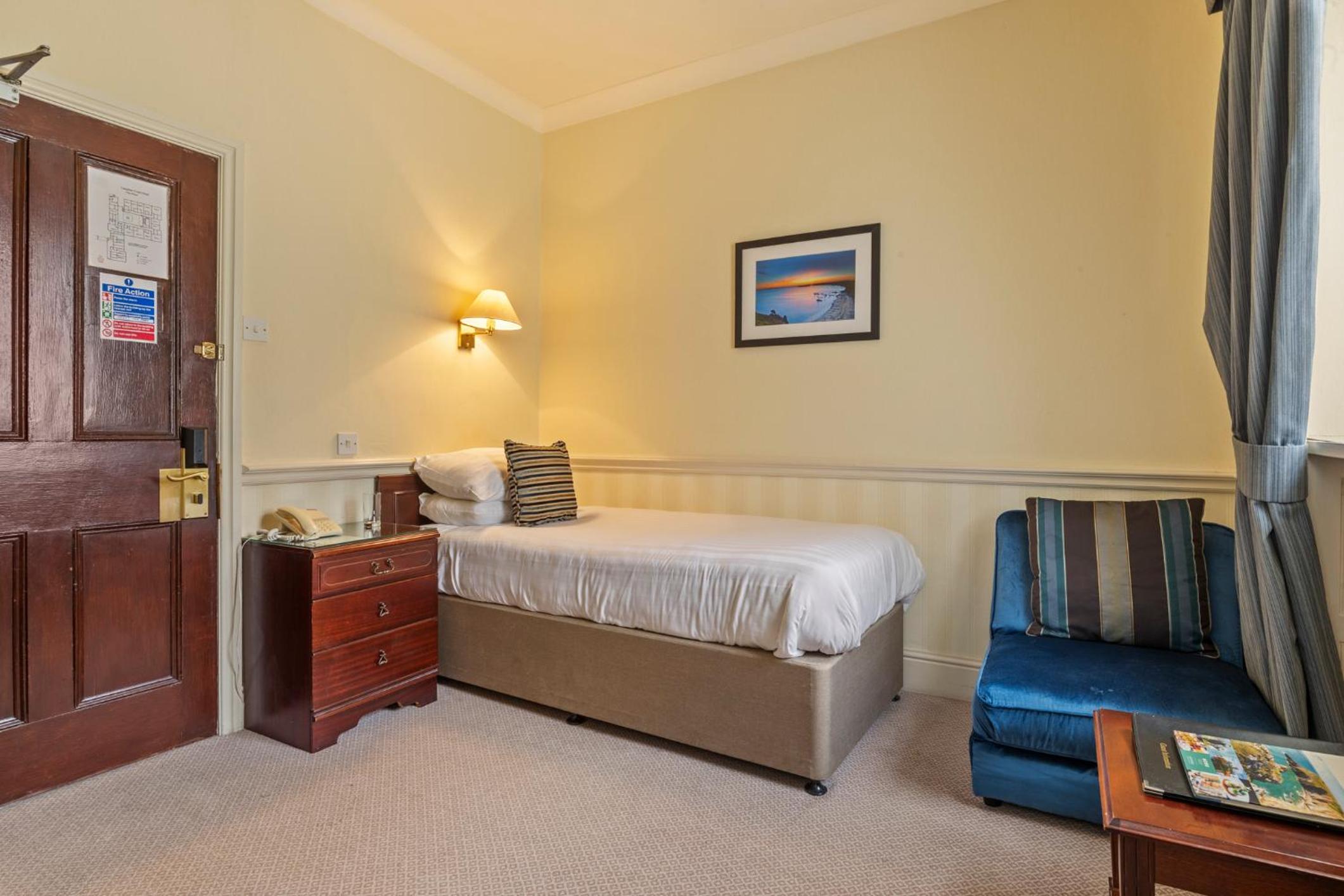 Standard Single Room - Non-Smoking