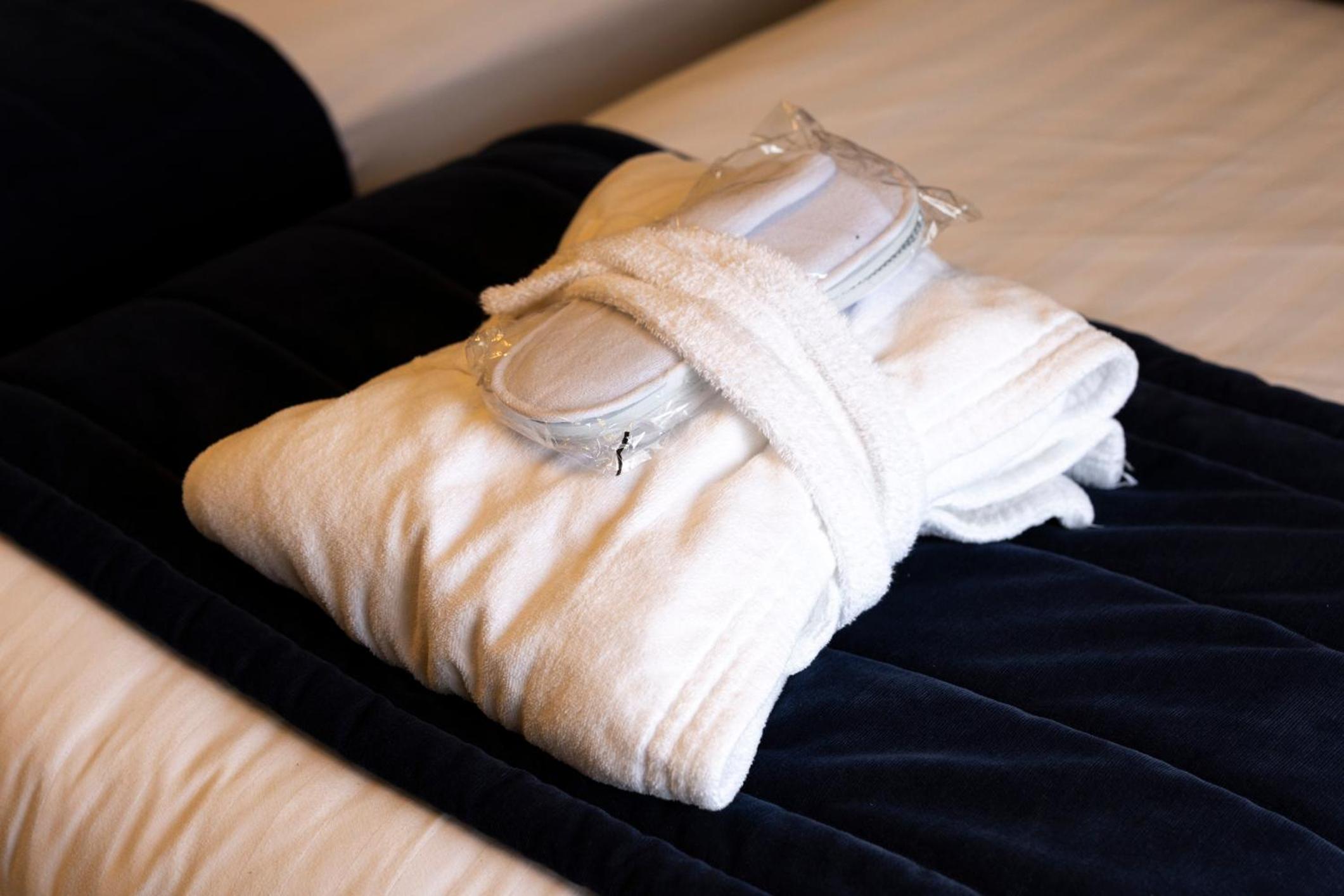 Deluxe Twin Room - Non-Smoking
