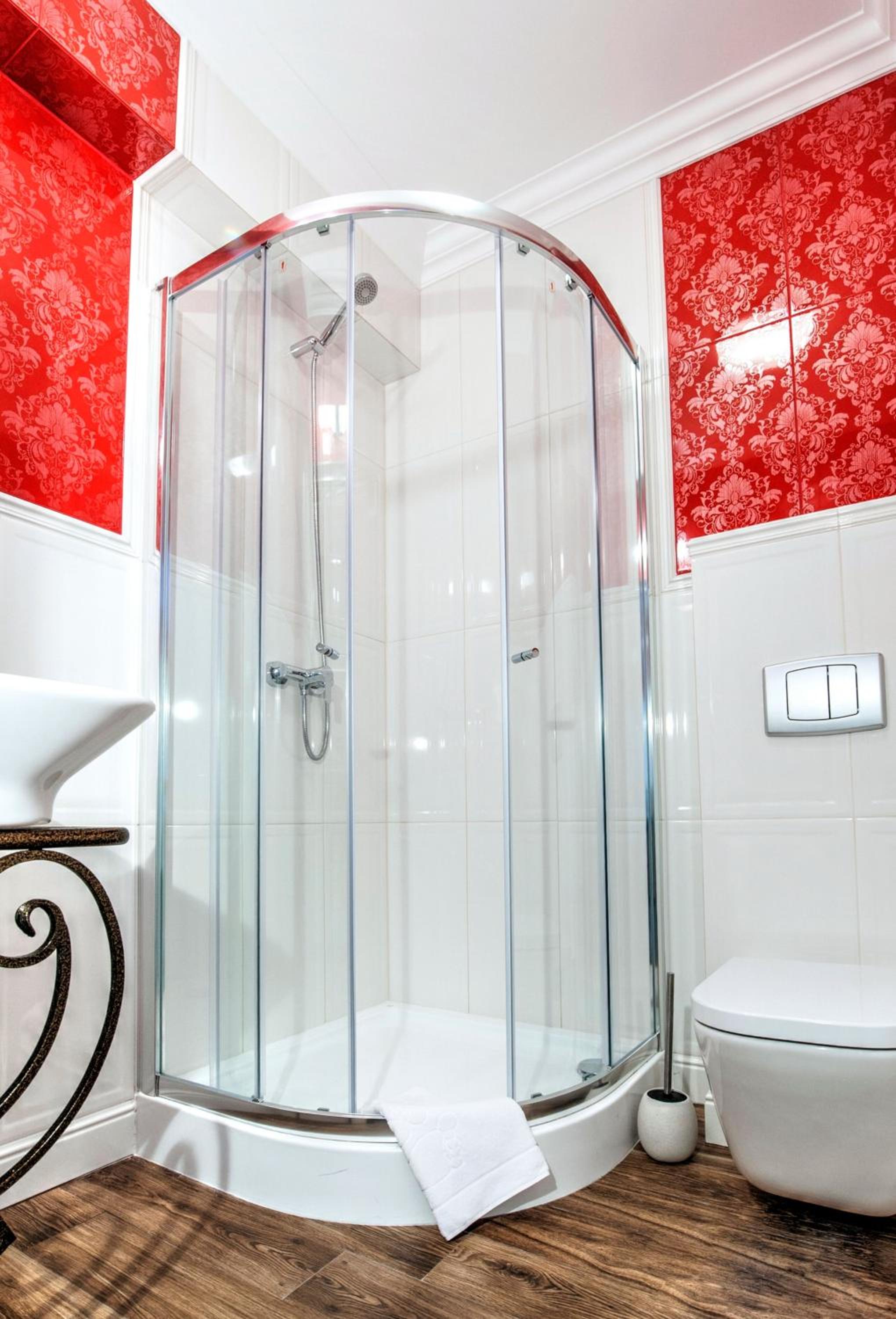 Deluxe Double or Twin Room - Photo 7