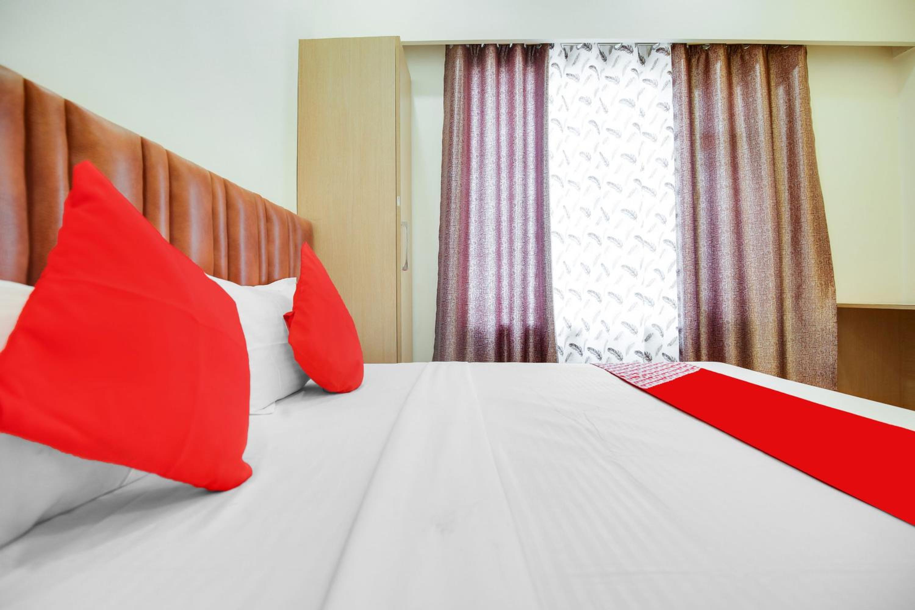 Standard Double Room - Photo 6