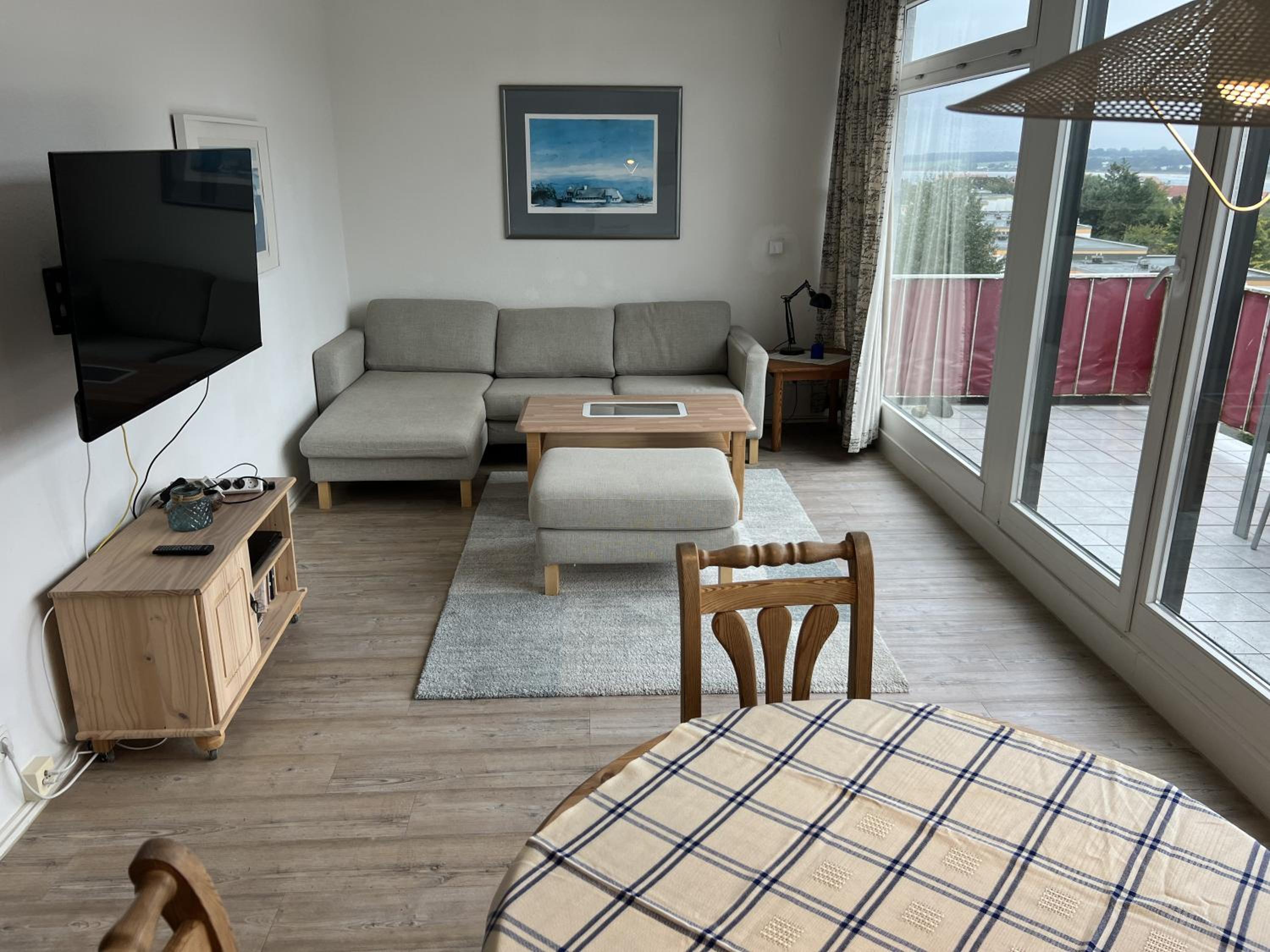 Two-Bedroom Deluxe Apartment with Ocean View
