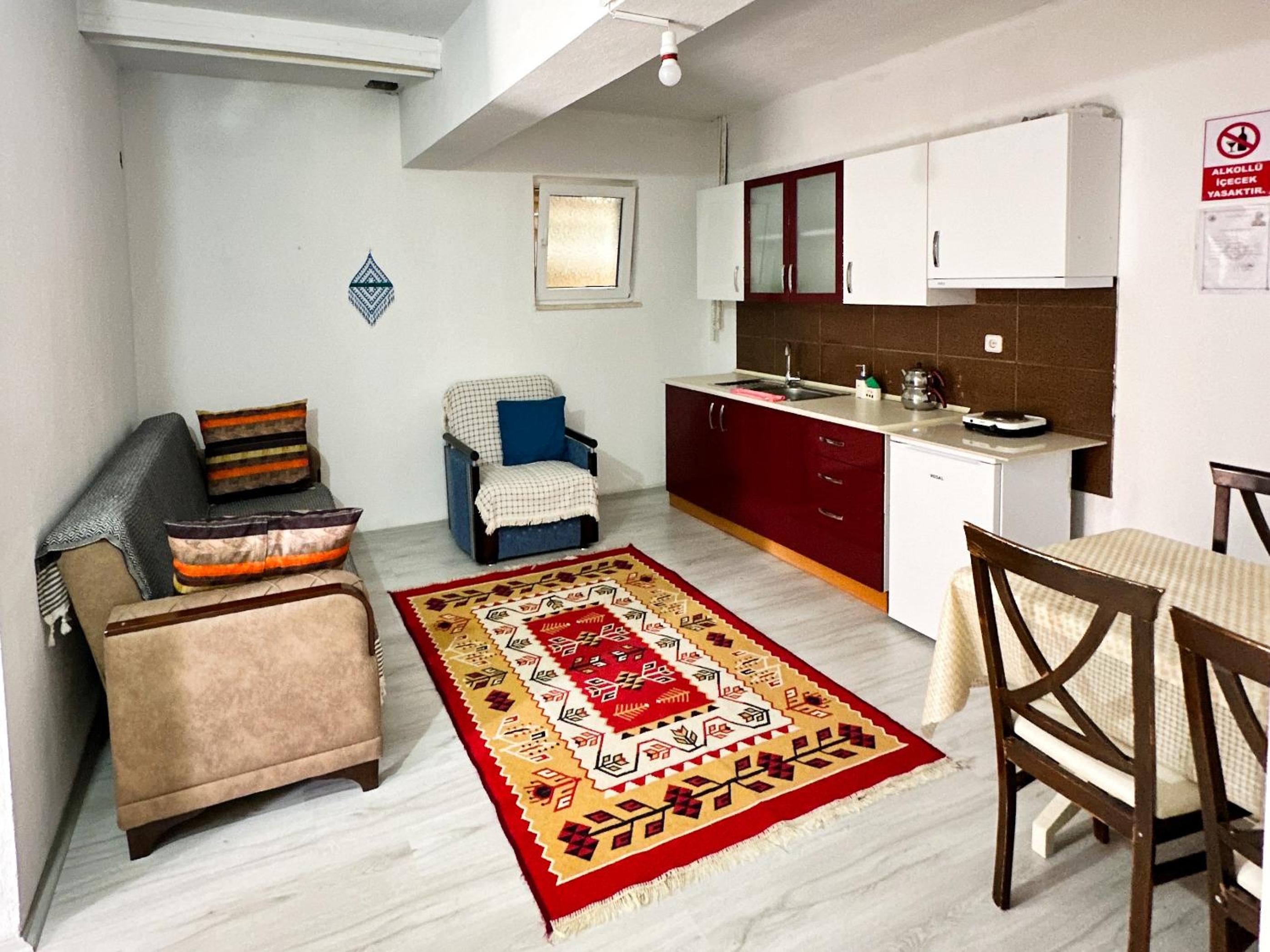 Apartment photo 3
