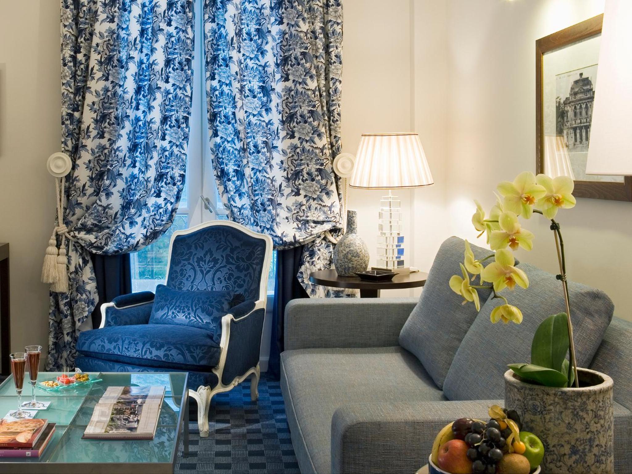Junior Double Suite with City View