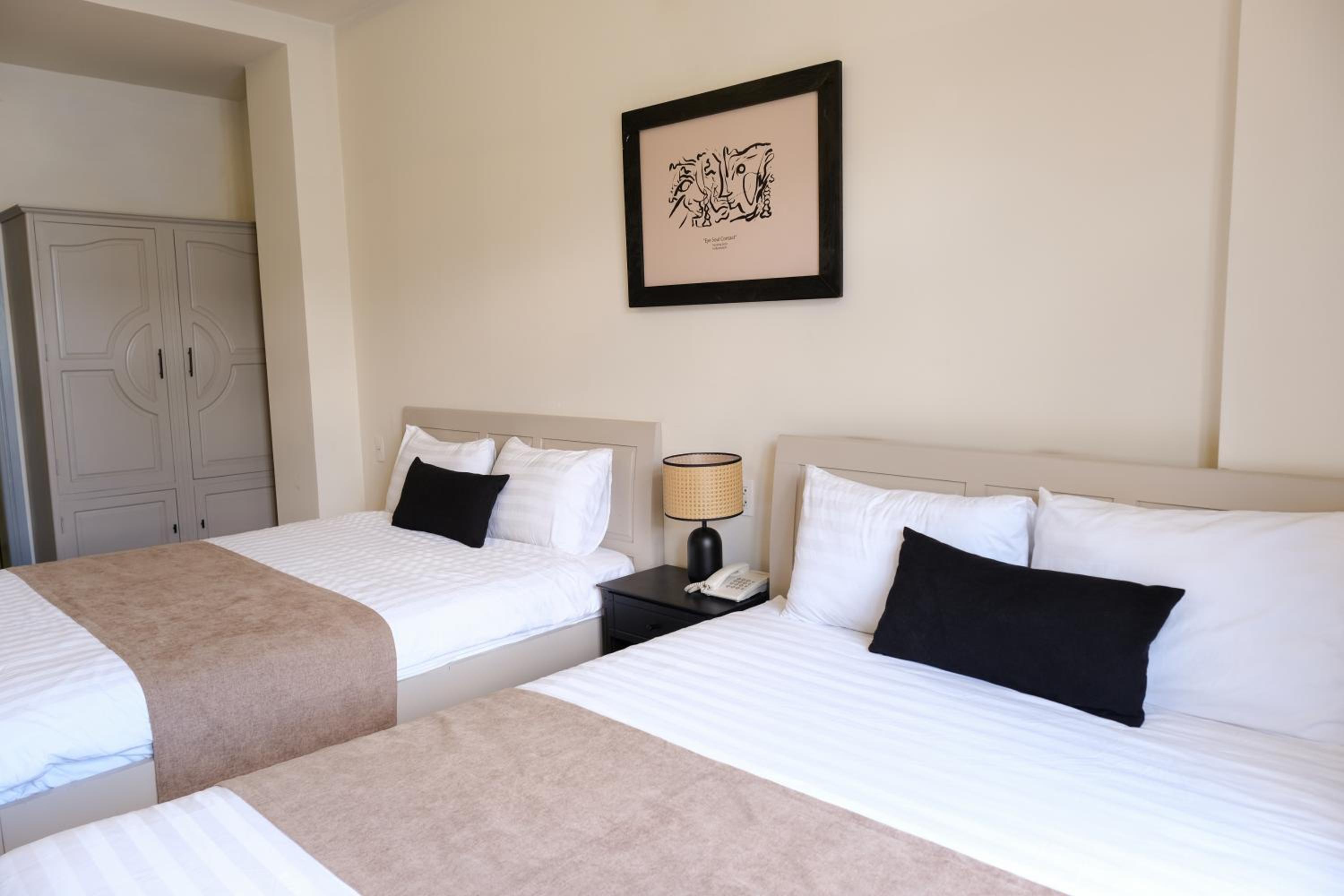 Quadruple Room photo 2