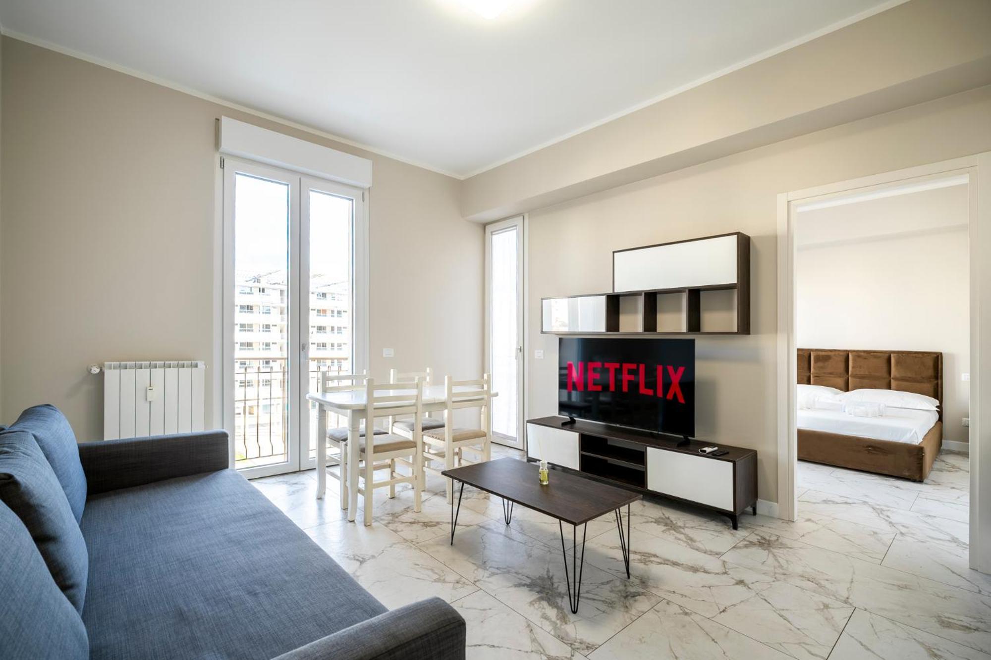 One-Bedroom Apartment