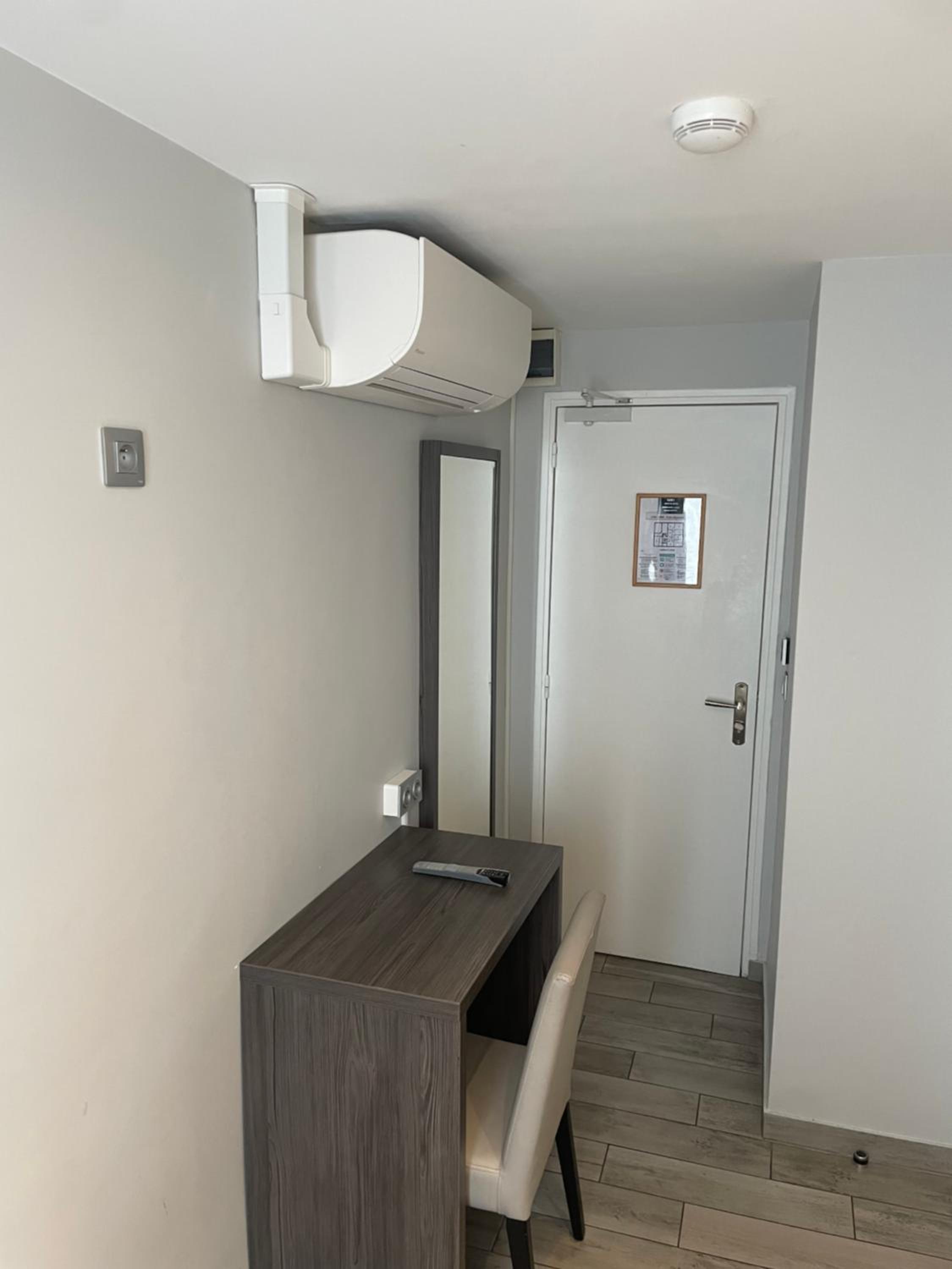 Superior Single Room photo 3