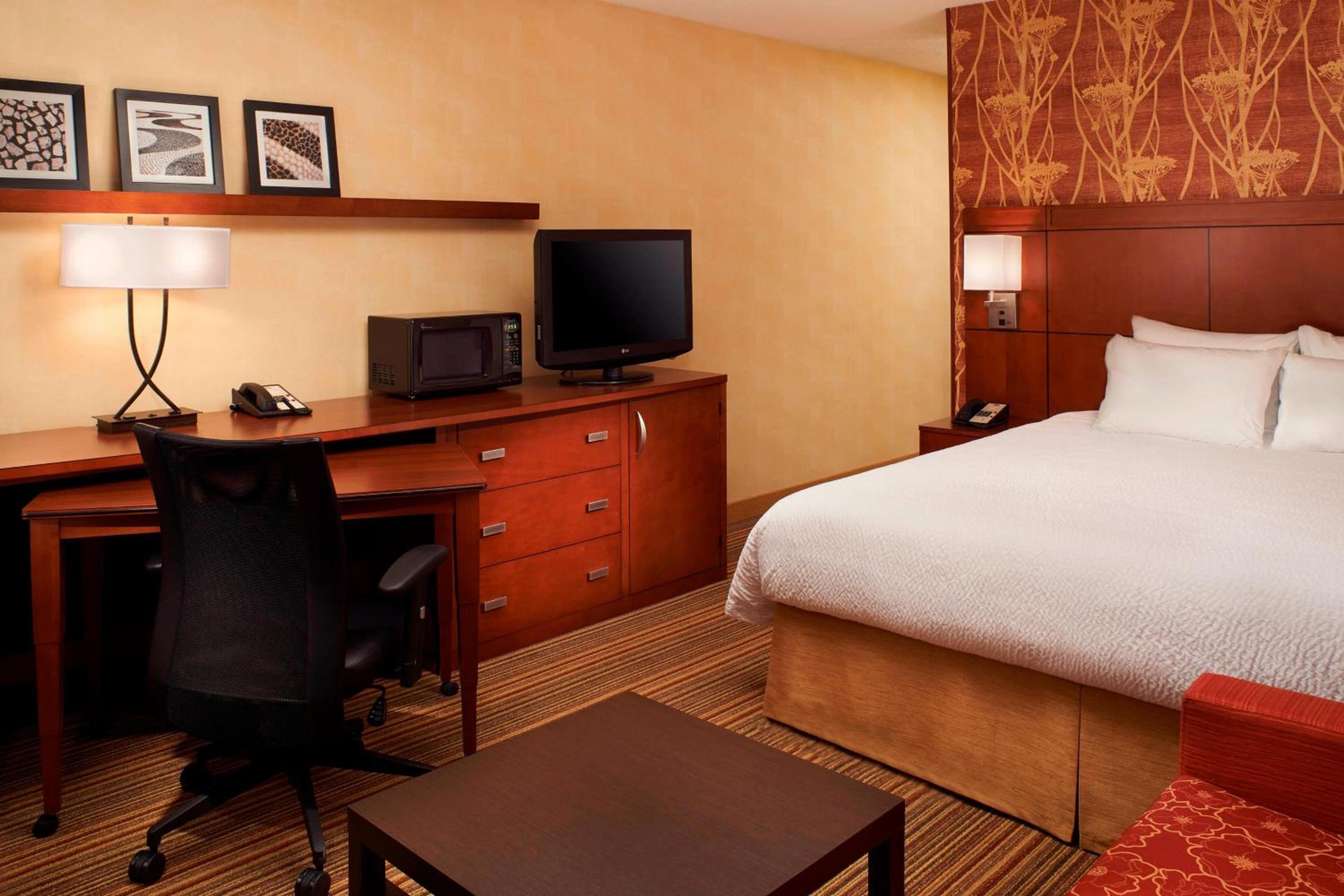 King Room with Sofa Bed and Transfer Shower - Mobility and Hearing Accessible